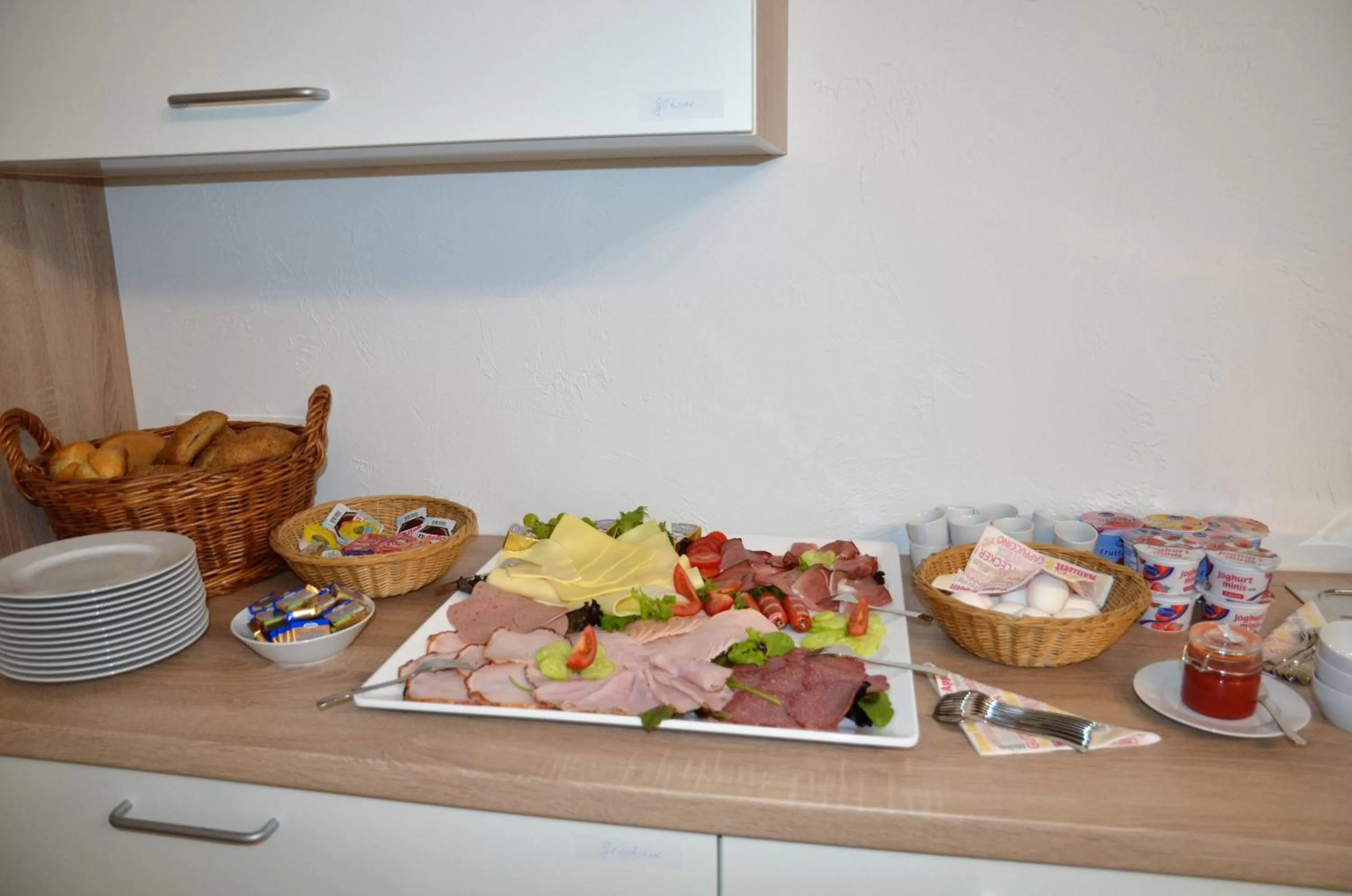 Food and drinks in Gästehaus Am Hochsimmer