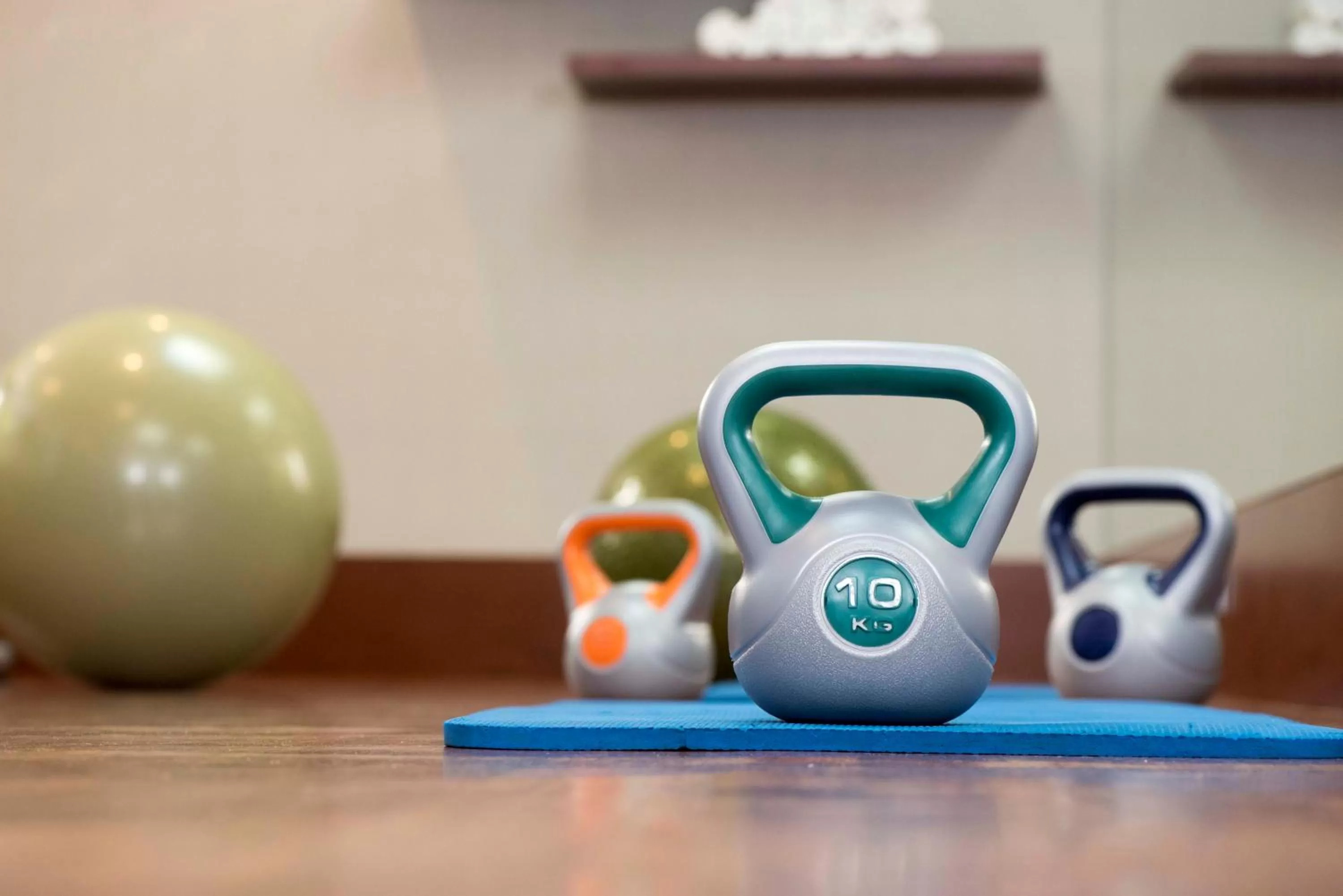 Fitness centre/facilities in Holiday Inn Santiago - Airport Terminal by IHG