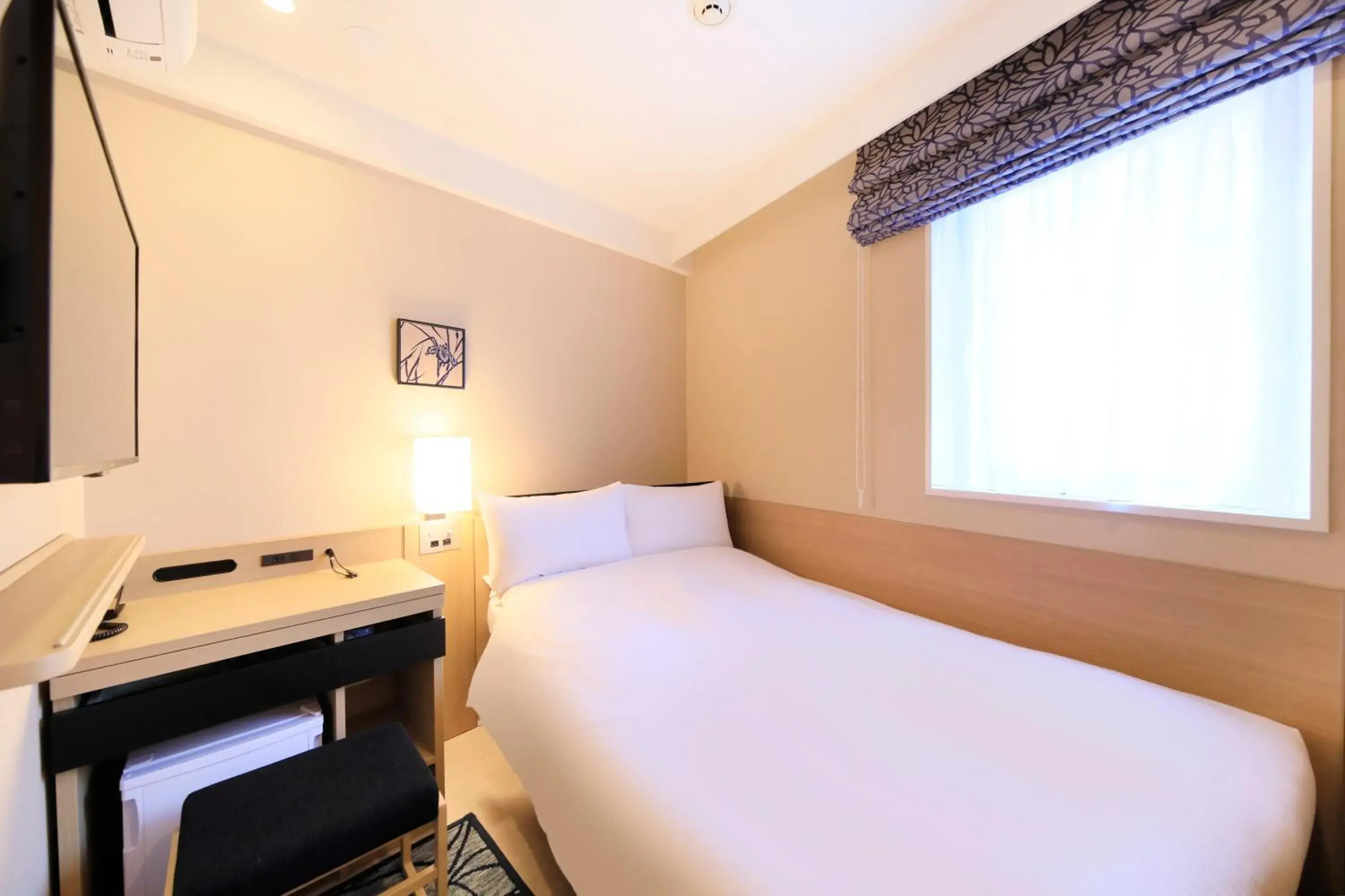 Bedroom, Bed in Hotel Nihonbashi Saibo