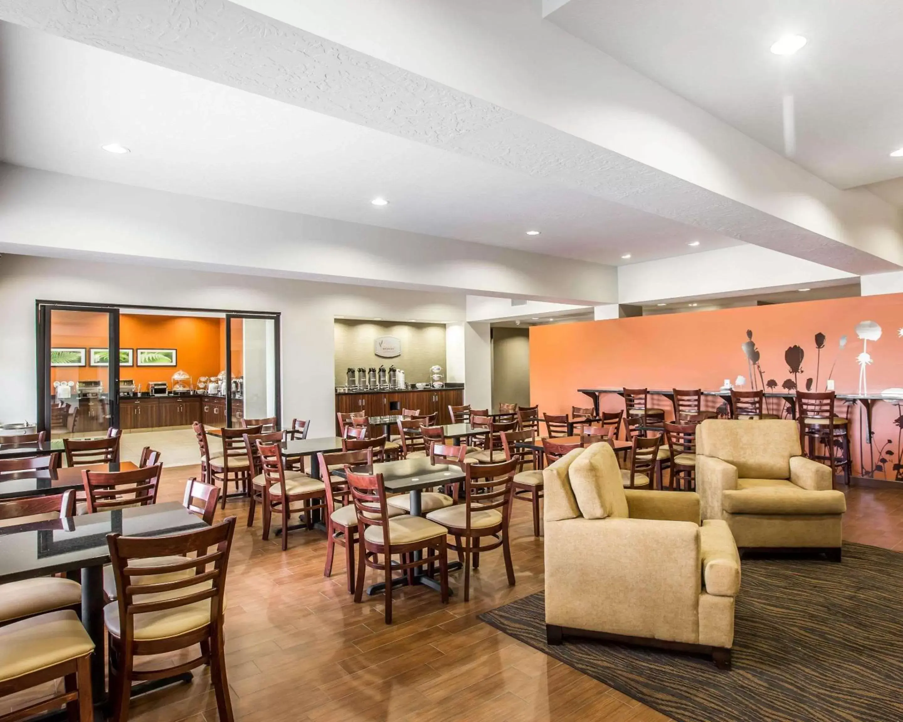 Lobby or reception, Restaurant/Places to Eat in Sleep Inn & Suites Page at Lake Powell