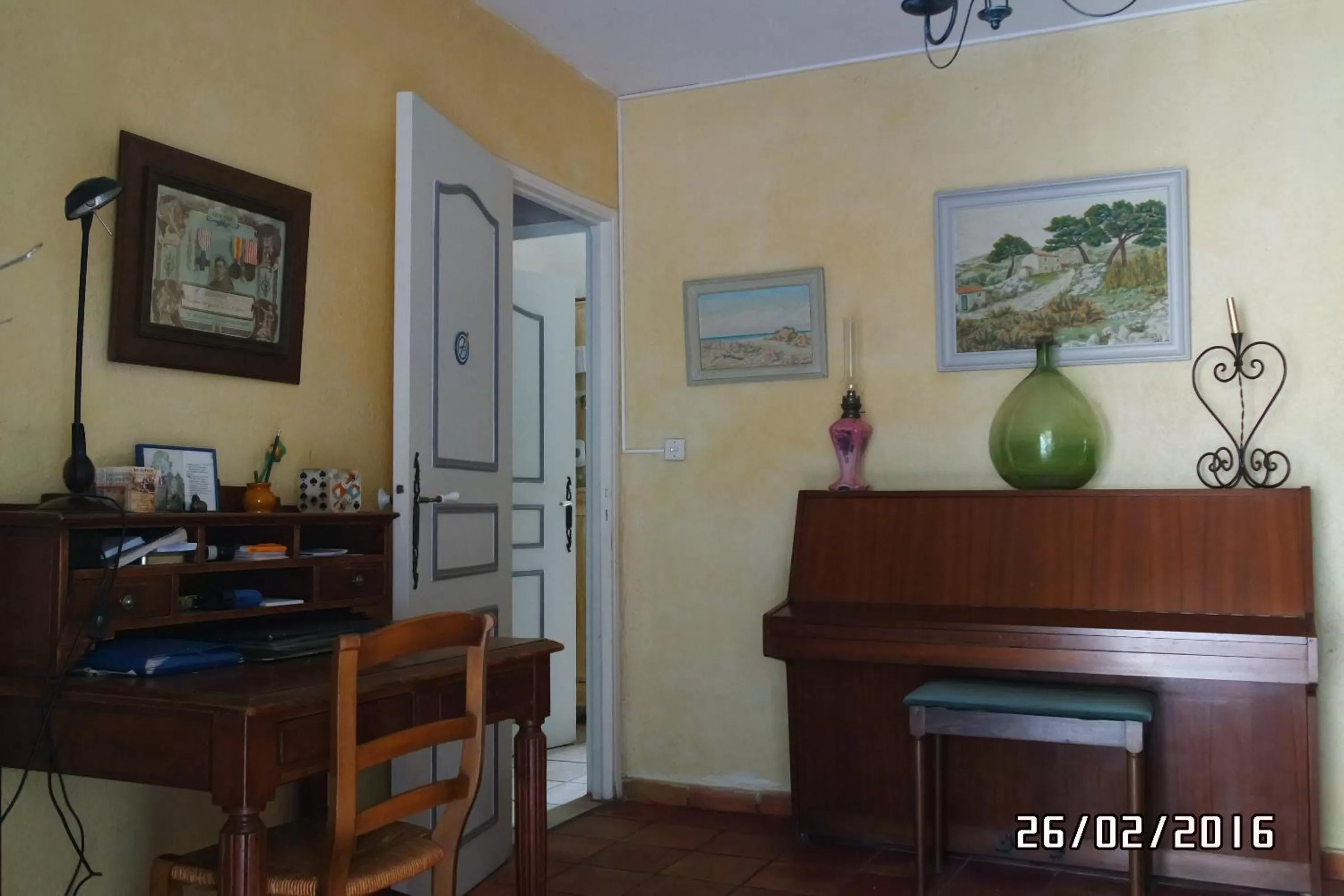 Facade/entrance in Mas Grimaud - Gîte- Studio et chambres d'hôtes familiales