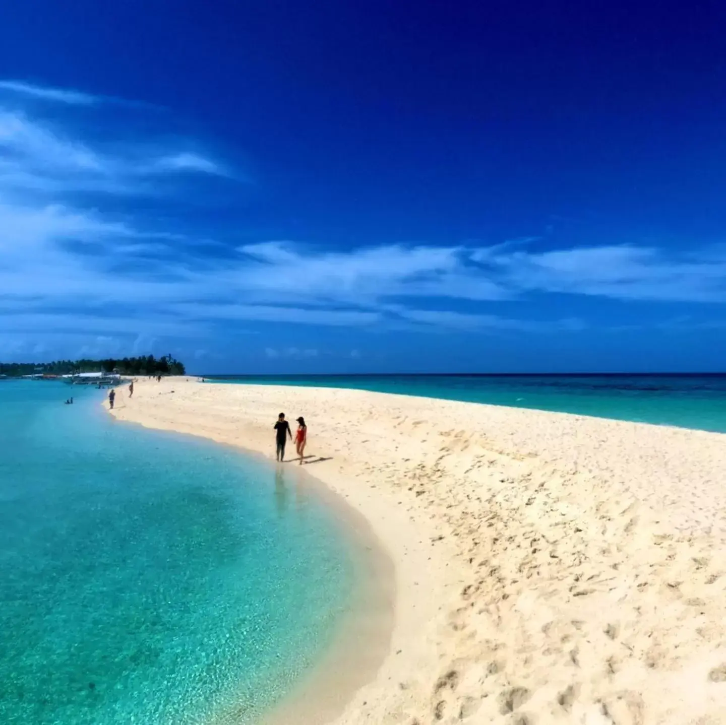 Beach in Malapascua Exotic Island Dive Resort