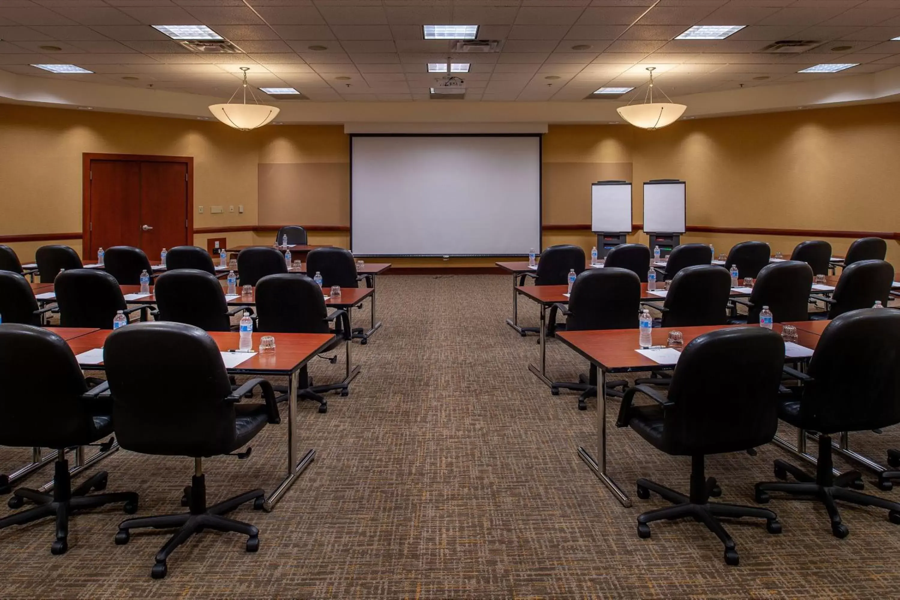 Meeting/conference room, Business Area/Conference Room in Sheraton Westport Plaza