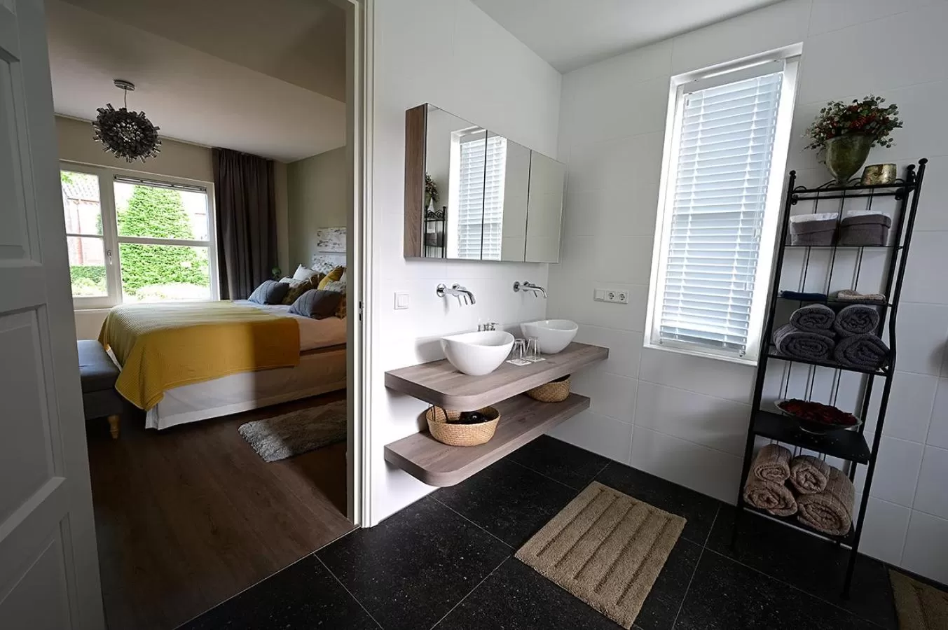 Bed in De Lakenvelder B&B Eersel