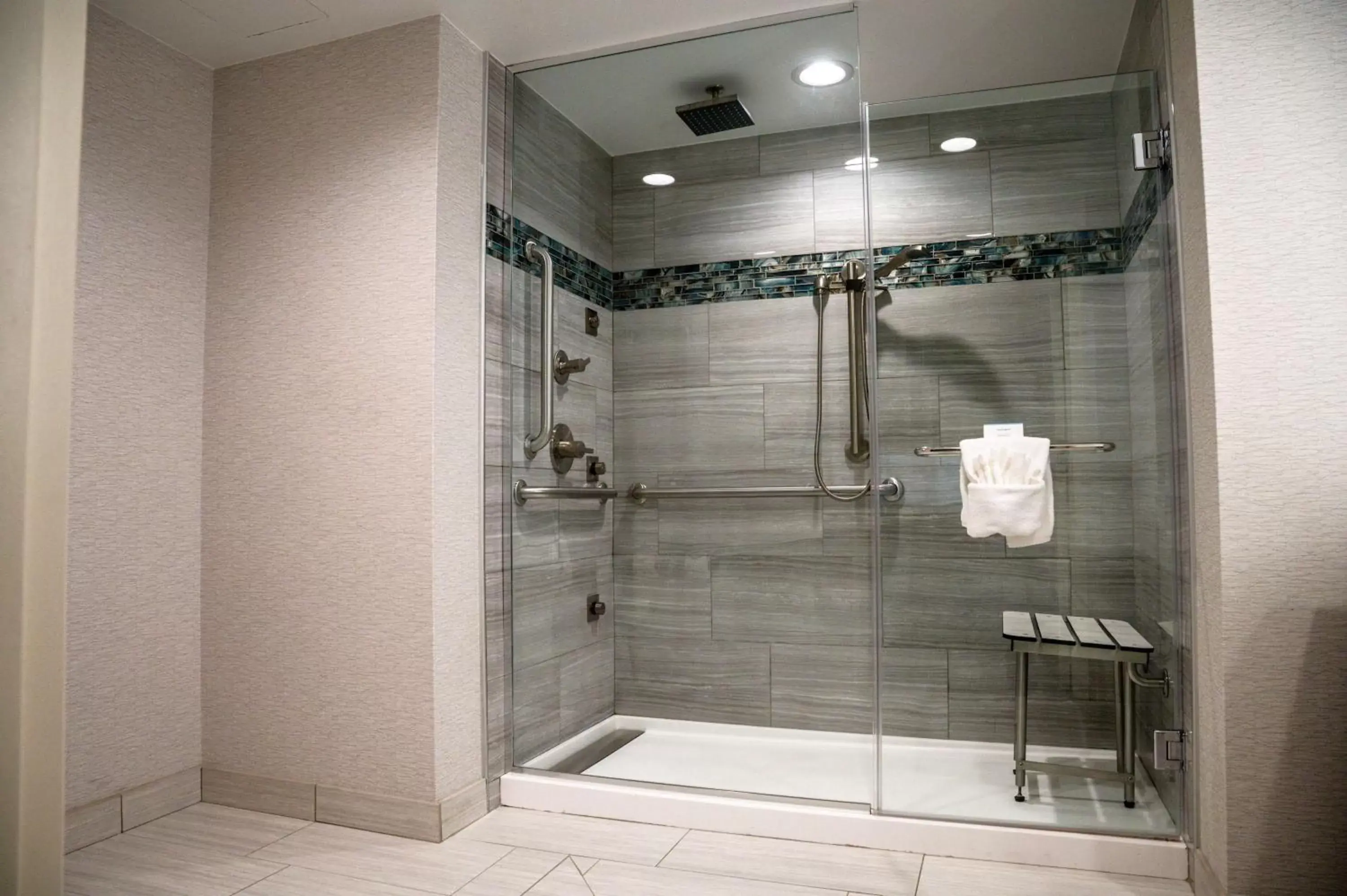 Bathroom in Hilton Garden Inn Fayetteville/Fort Bragg