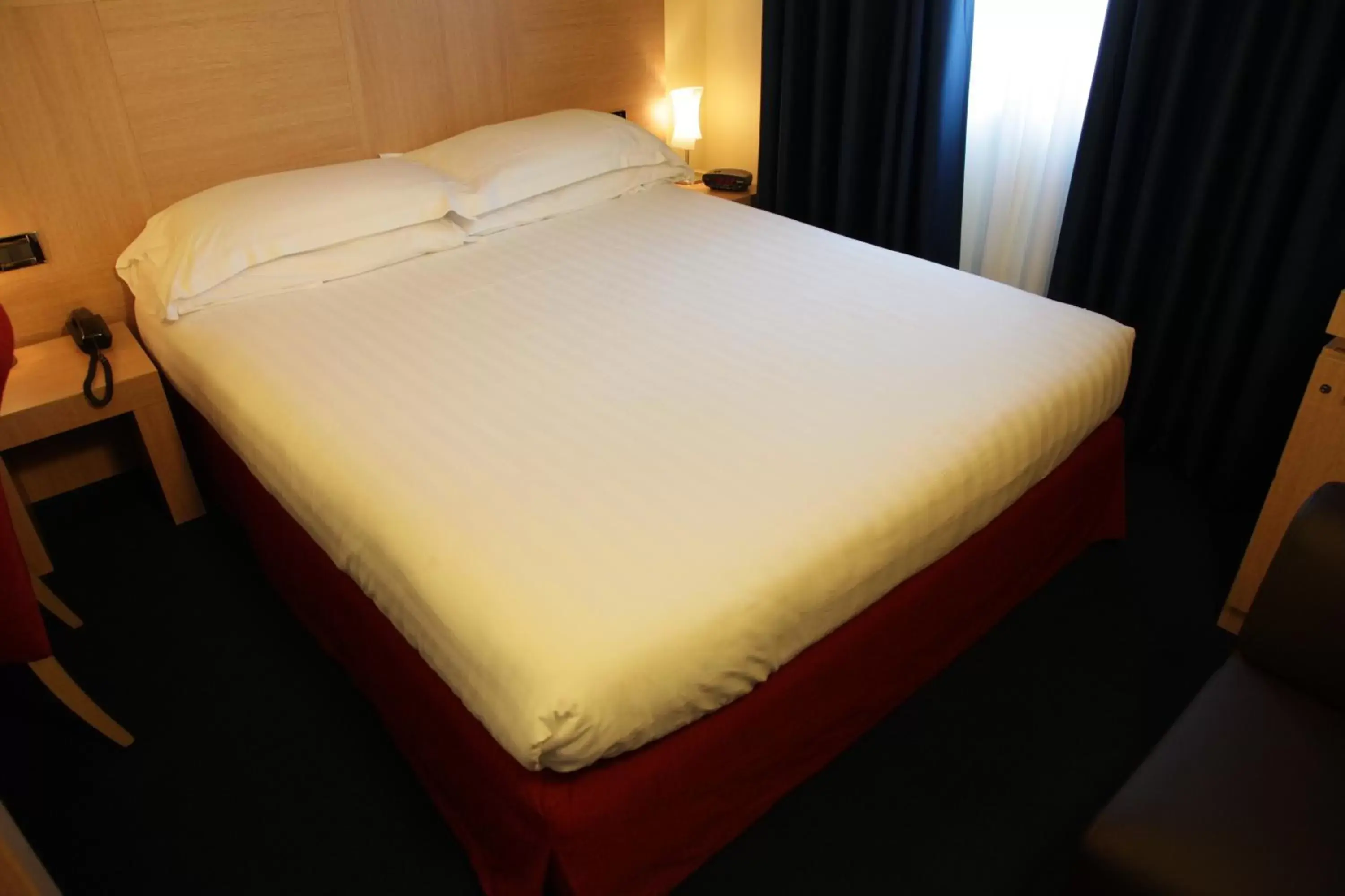 Bed in Best Western Hotel Tre Torri