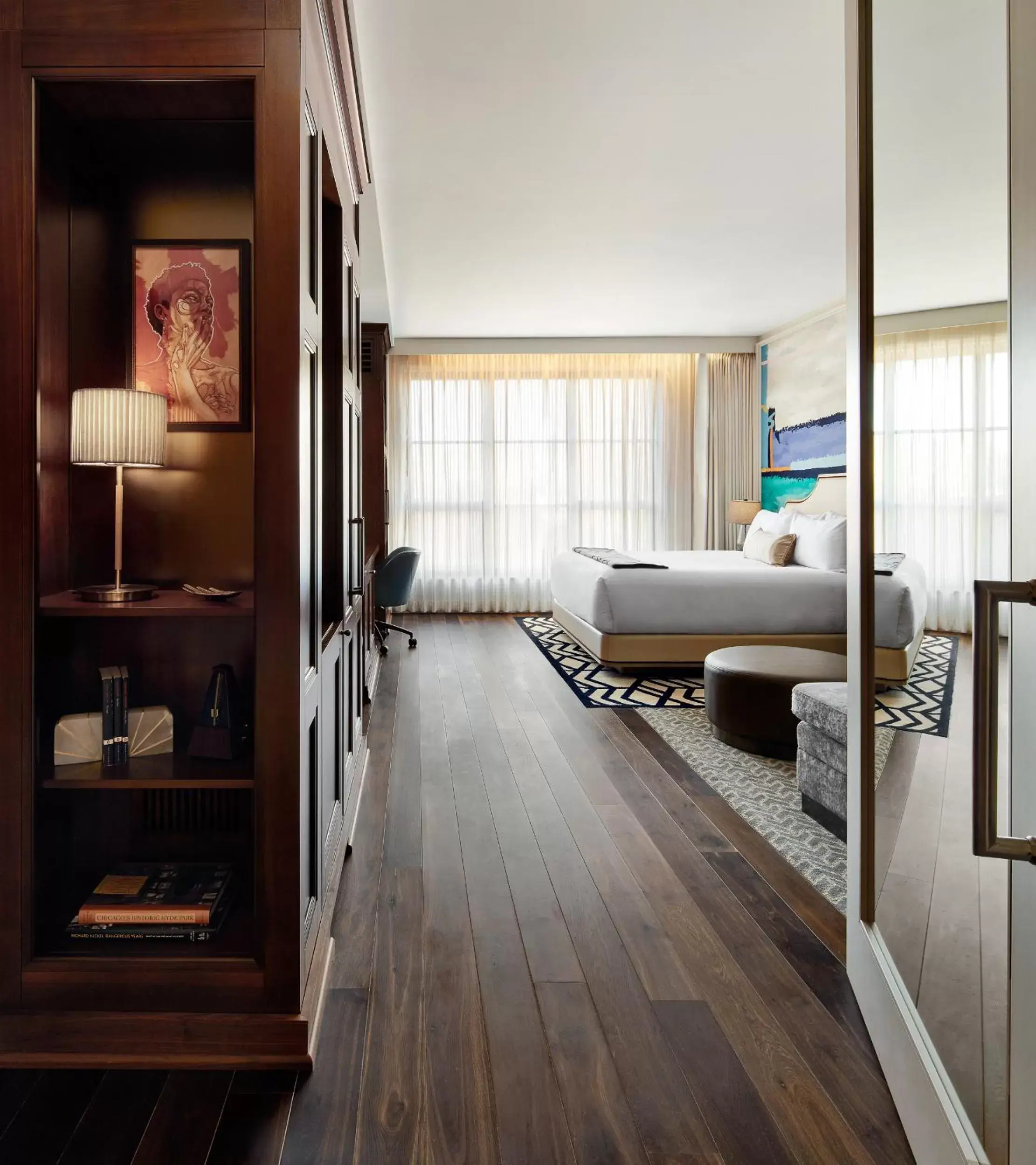 Seating area, Bed in Sophy Hyde Park Seating area, Bed in Sophy Hyde Park