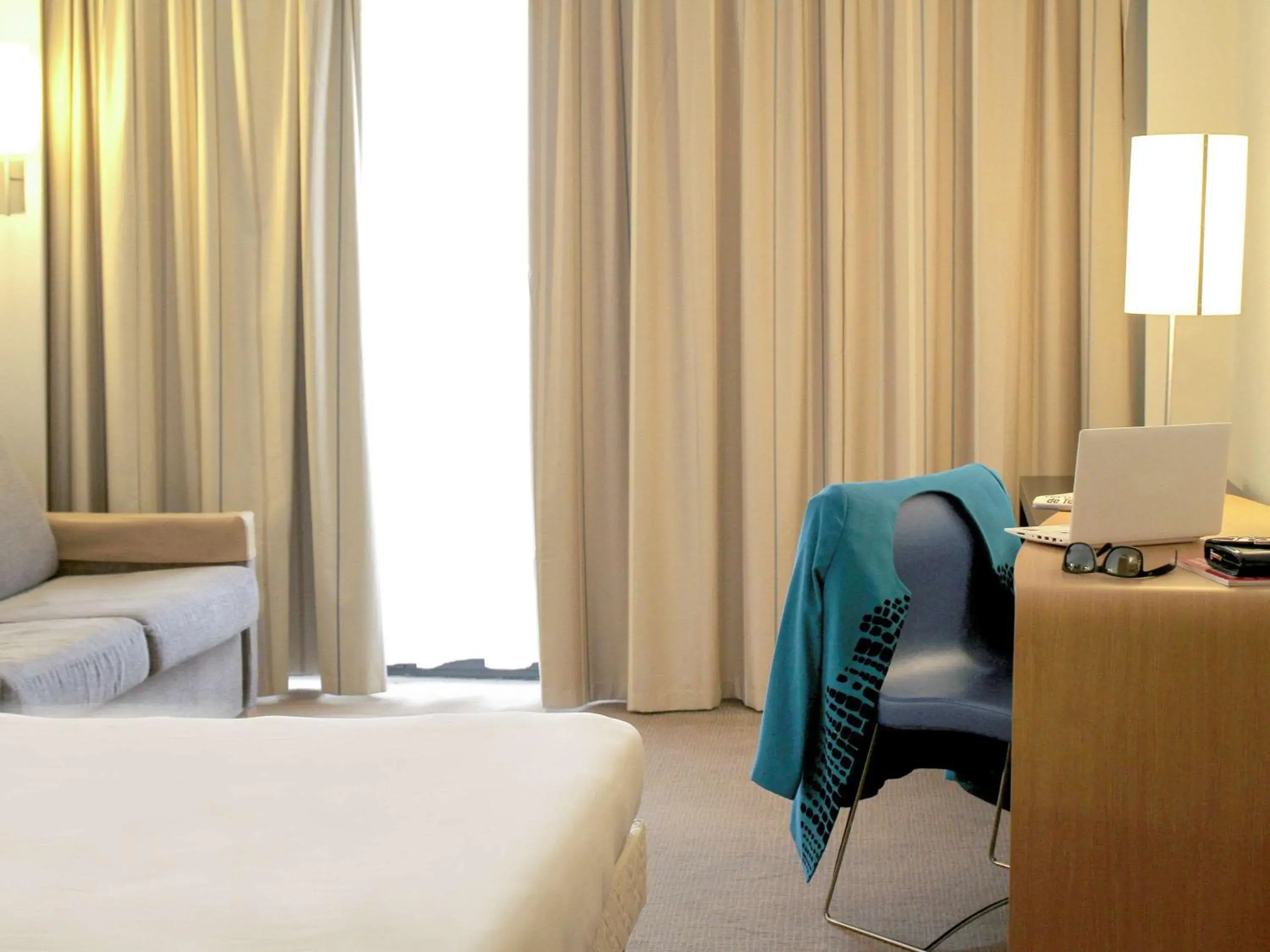 Photo of the whole room, Bed in Novotel Constantine