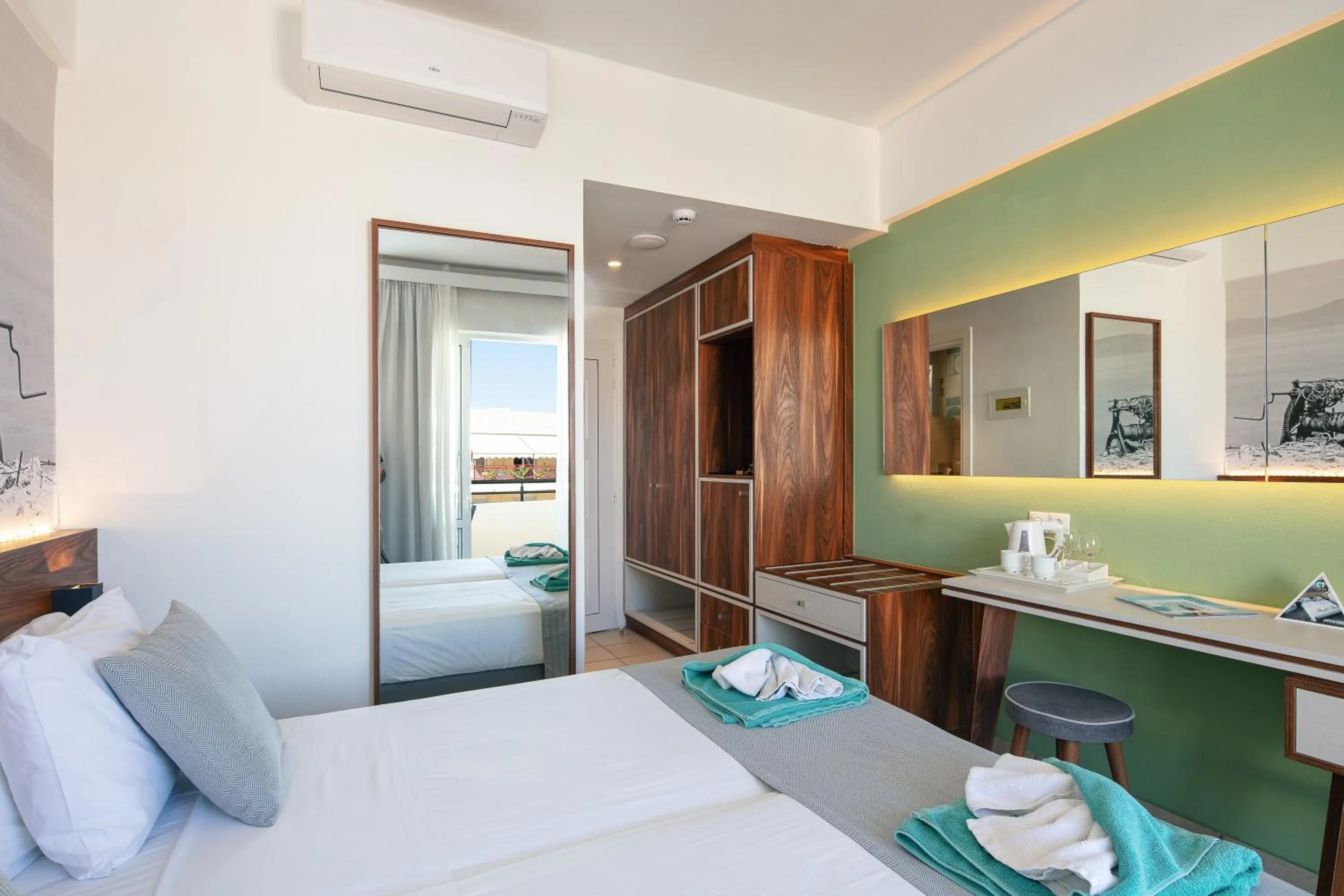 Bedroom, Bed in Atrium Ambiance Hotel