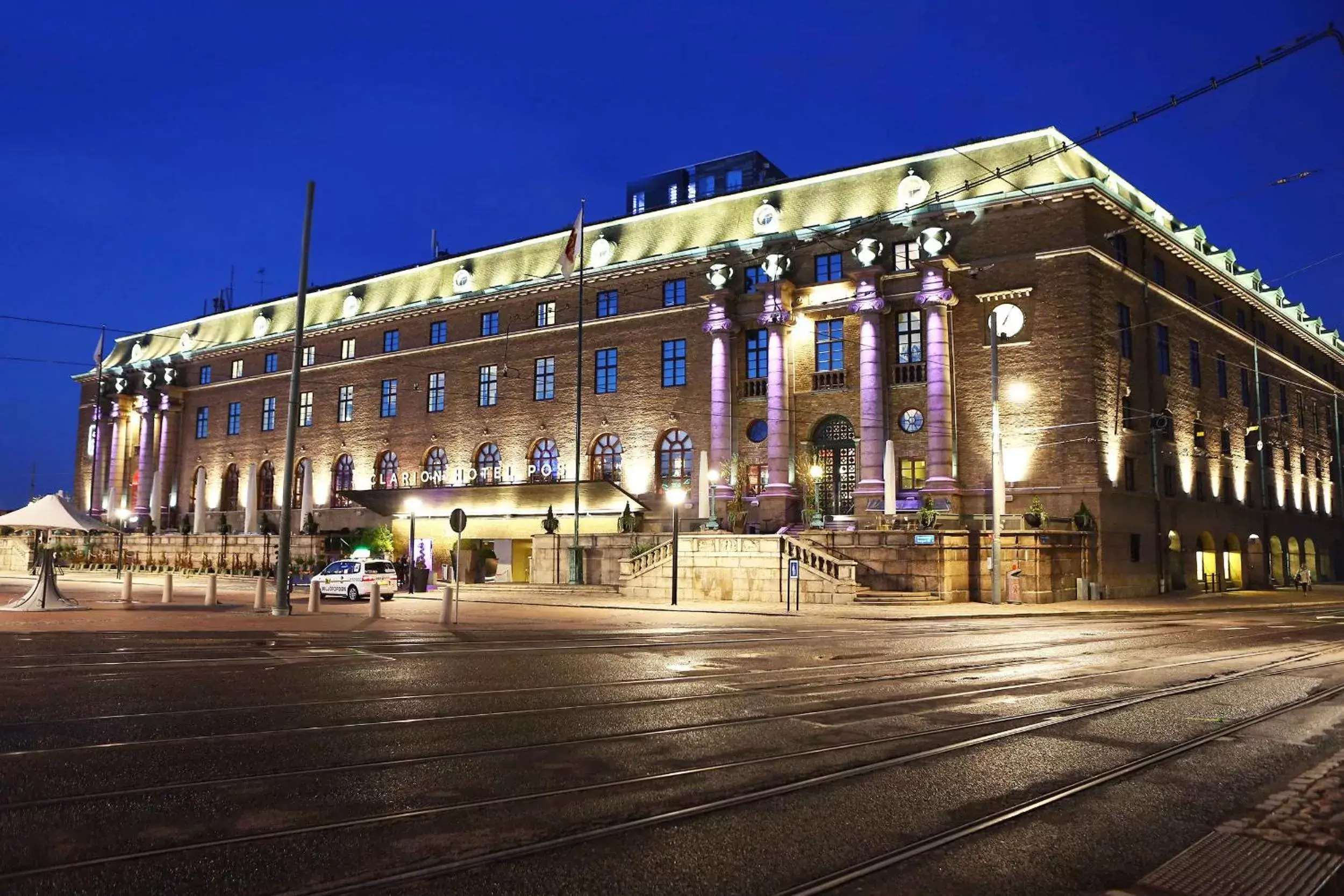 Facade/entrance, Property Building in Clarion Hotel Post