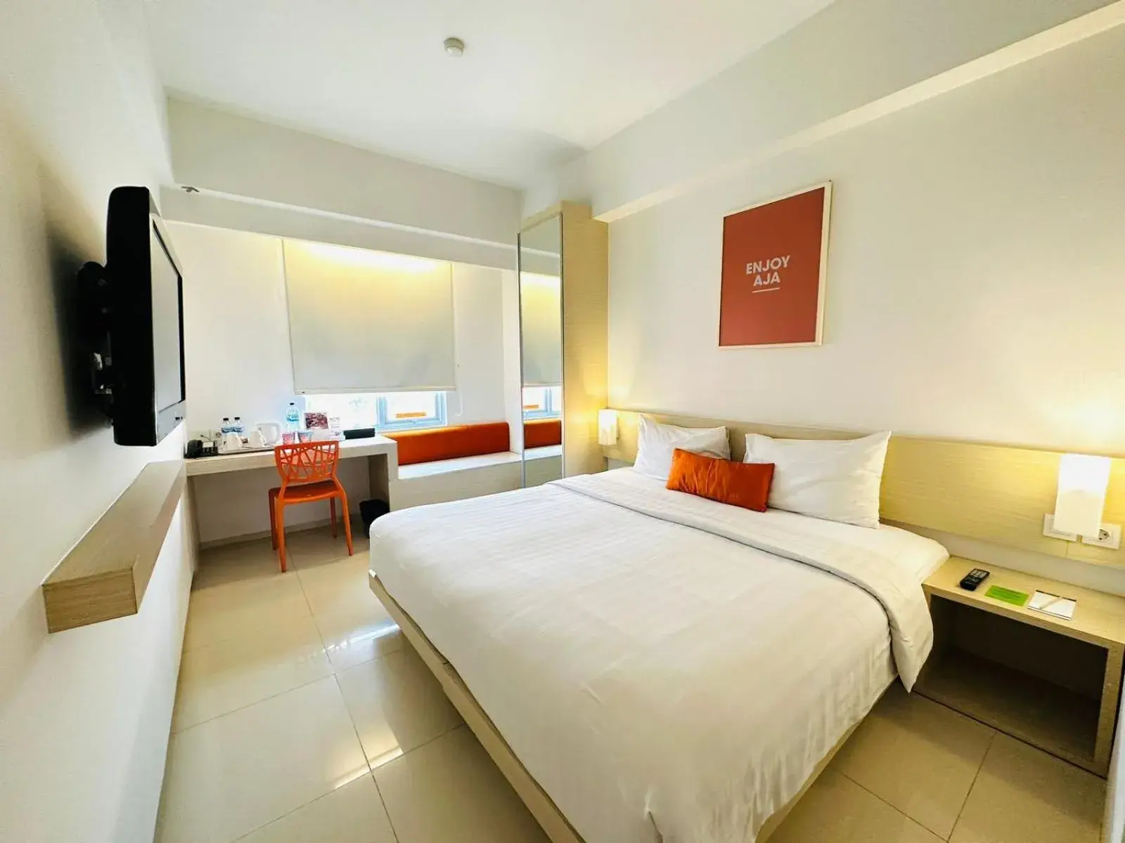 Bedroom, Bed in Zuri Express Lippo Cikarang Hotel