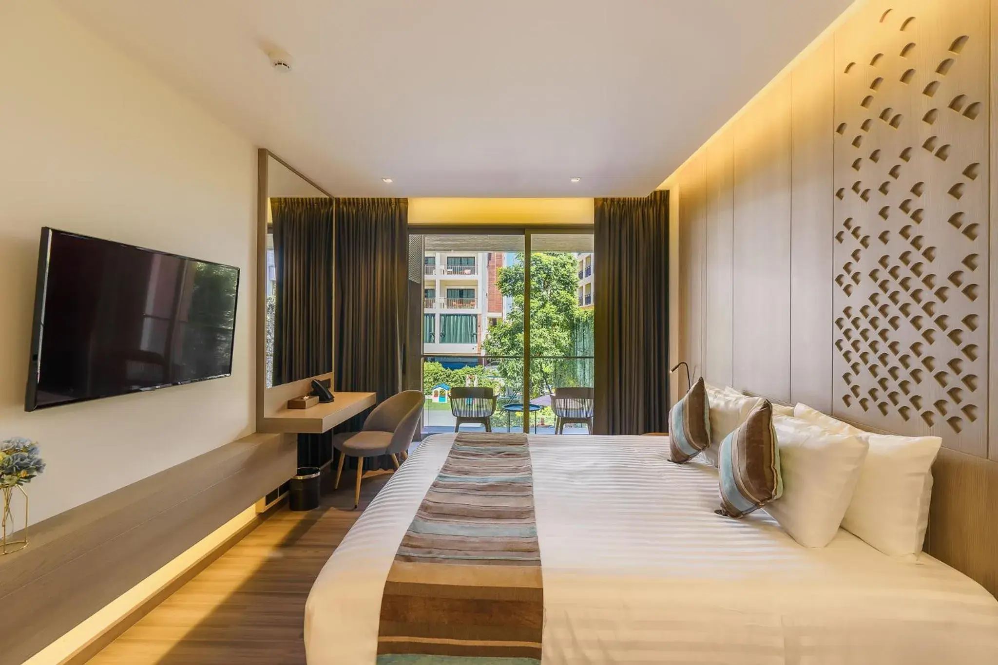 Bedroom, TV/Entertainment Center in Fifth Jomtien Pattaya