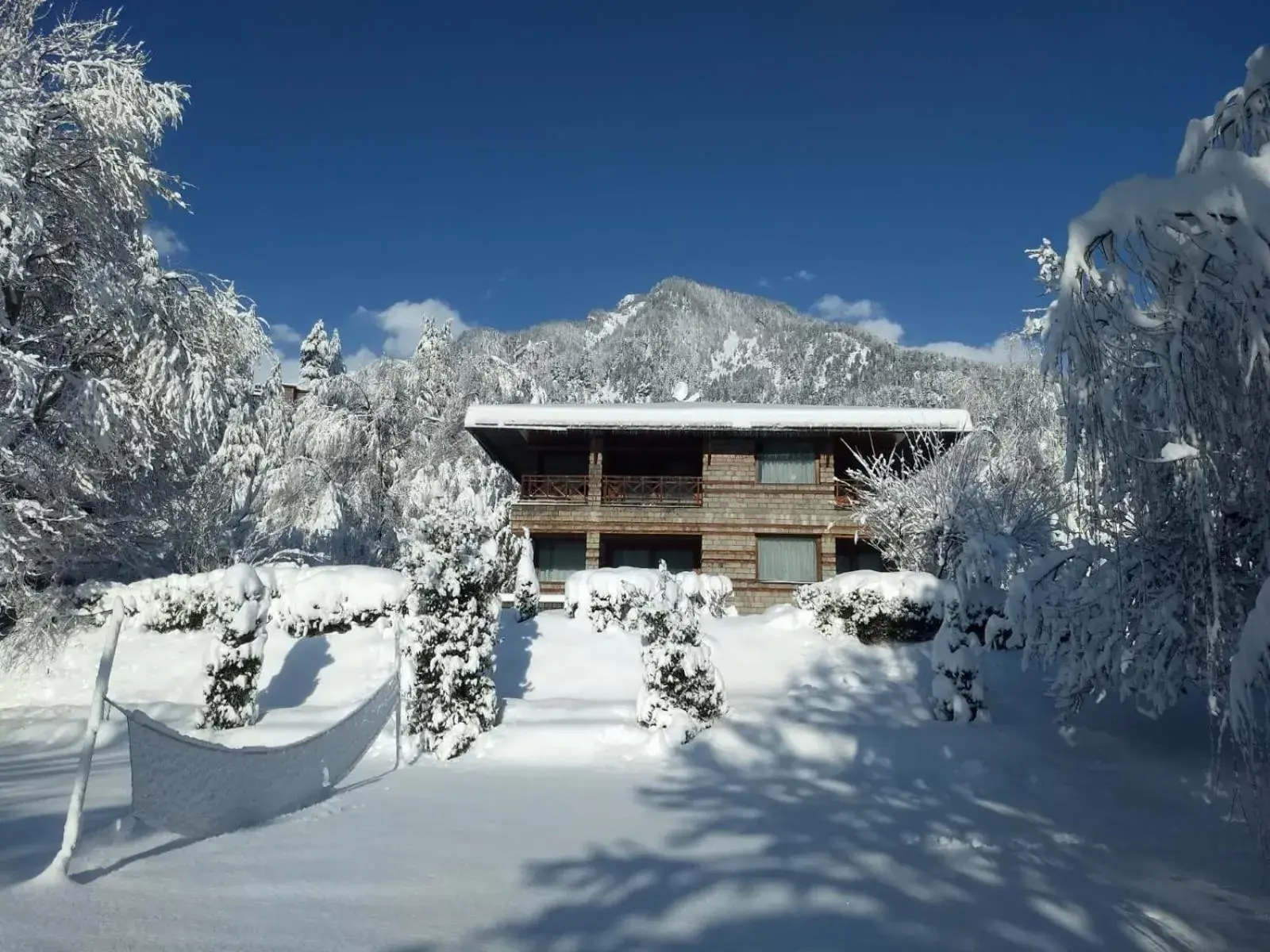 Facade/entrance, Winter in Banon Resorts