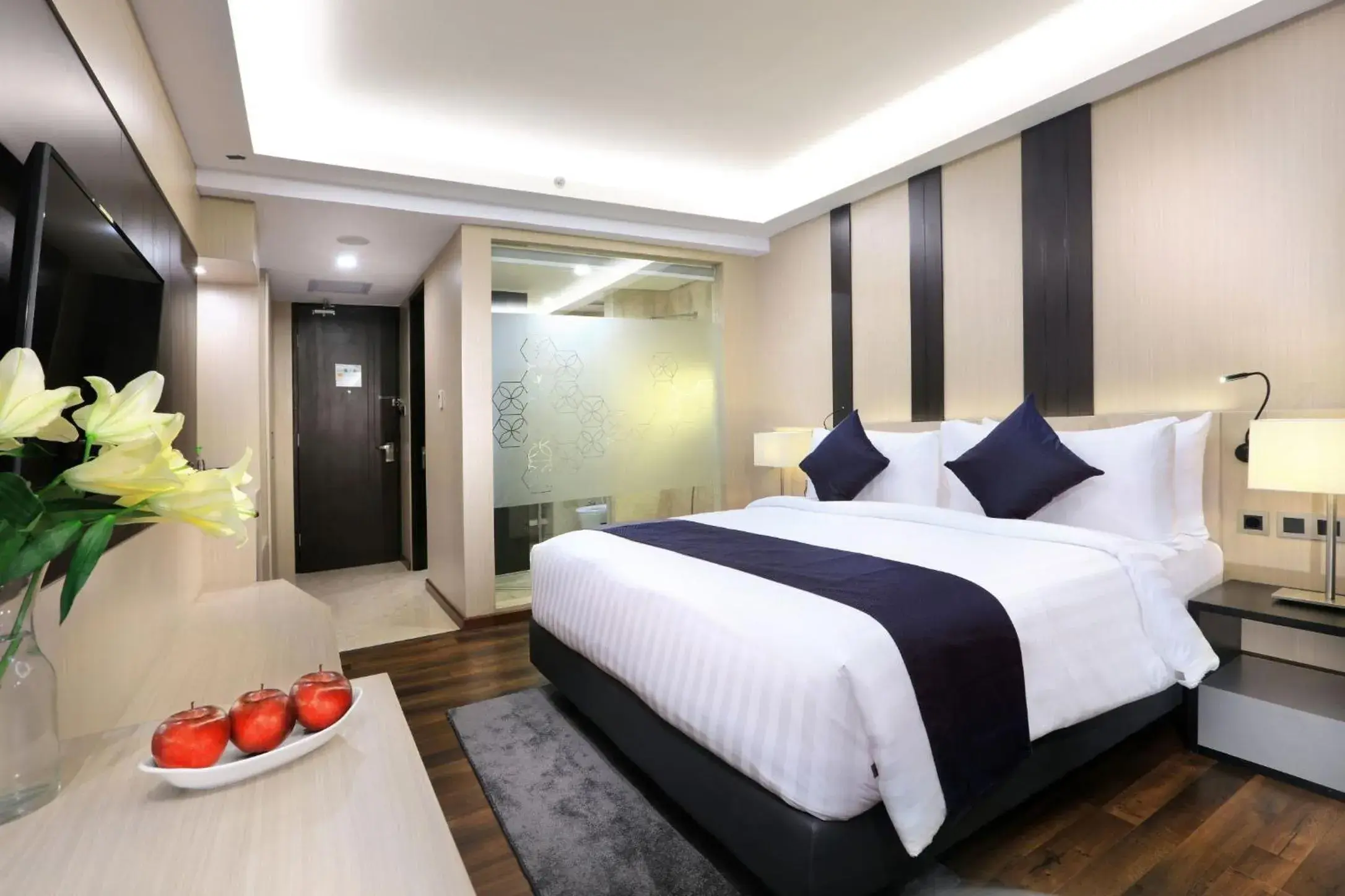 Bedroom, Room Photo in ASTON Kartika Grogol Hotel & Conference Center