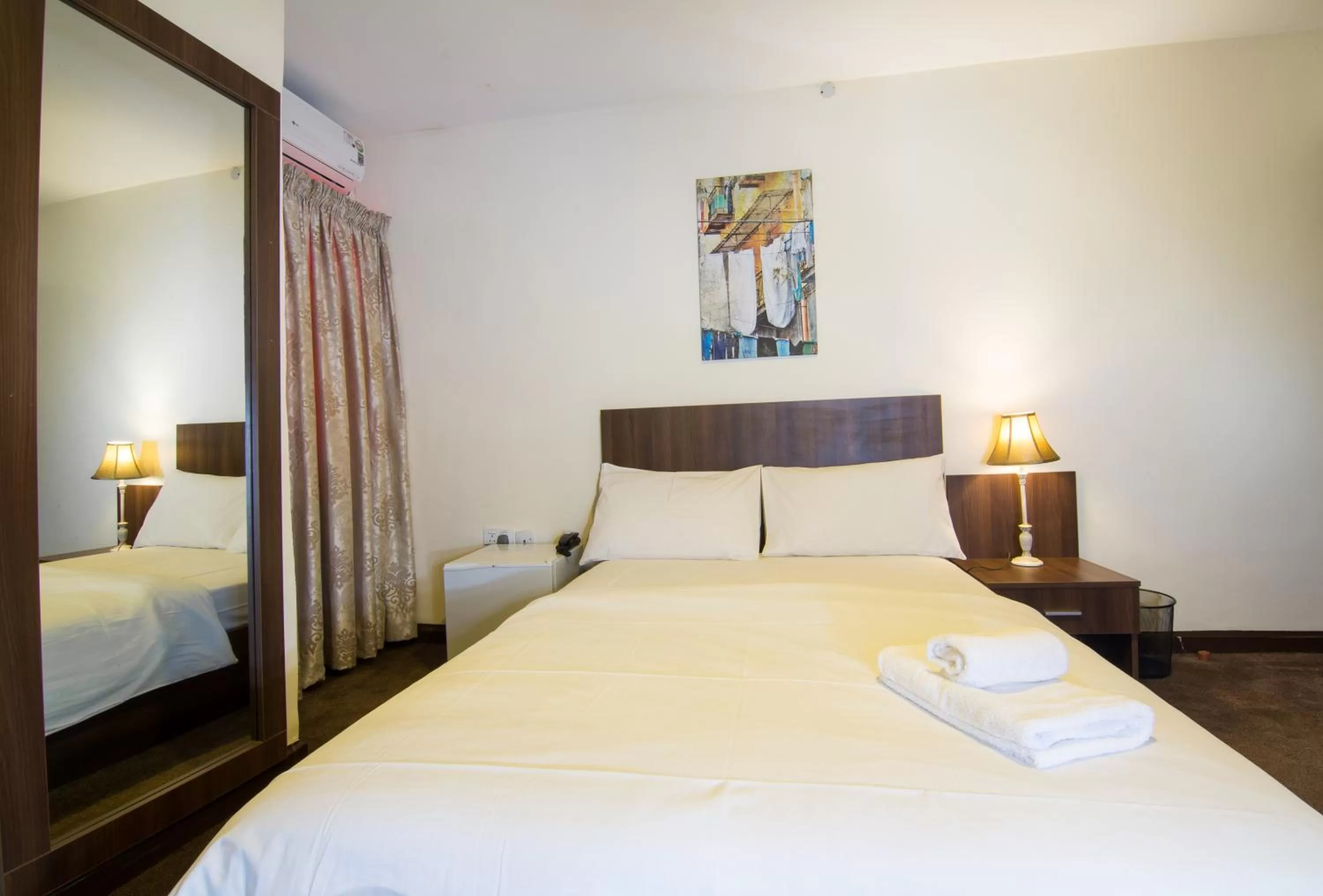 Bedroom, Bed in Sinclair Guest House