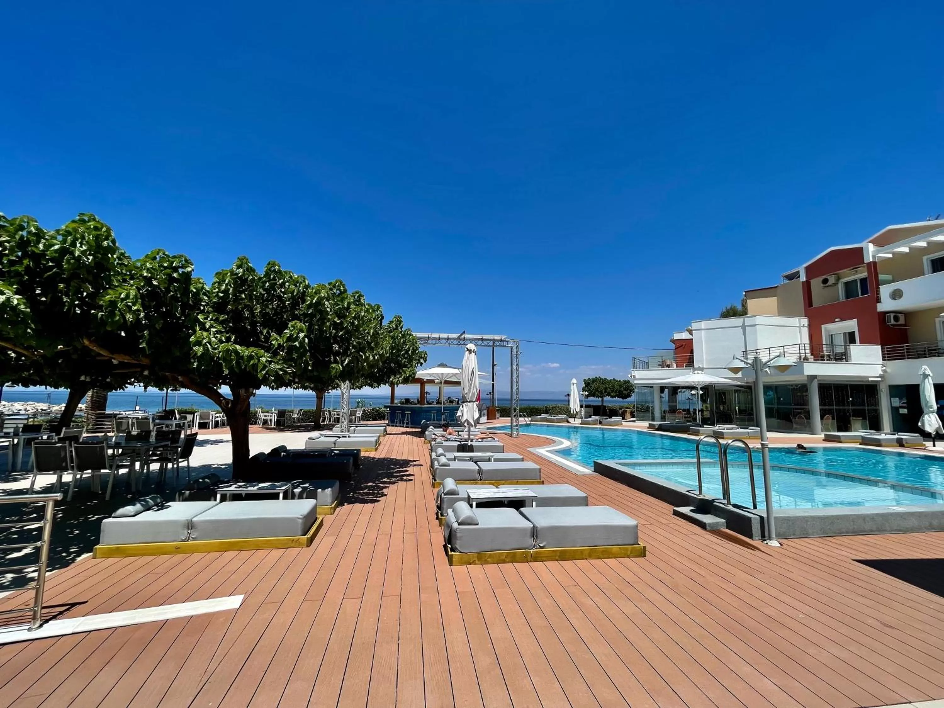 Swimming pool in Heliotrope Hotels