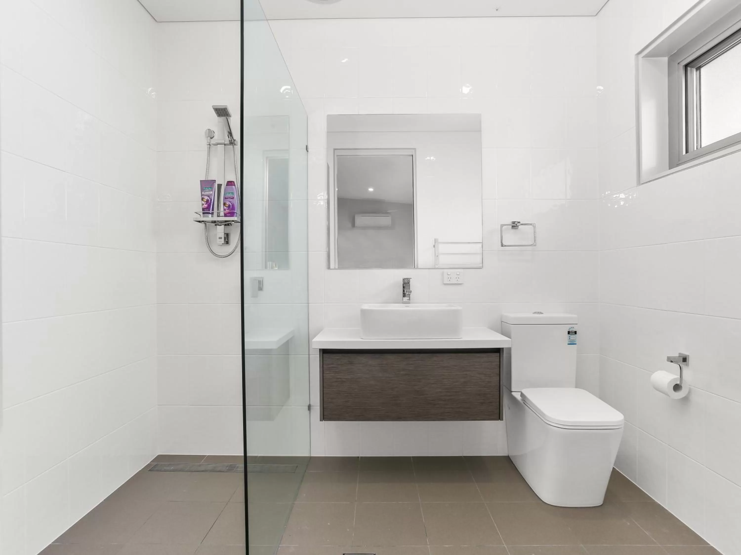 Shower in Sapphire Chambre B&B