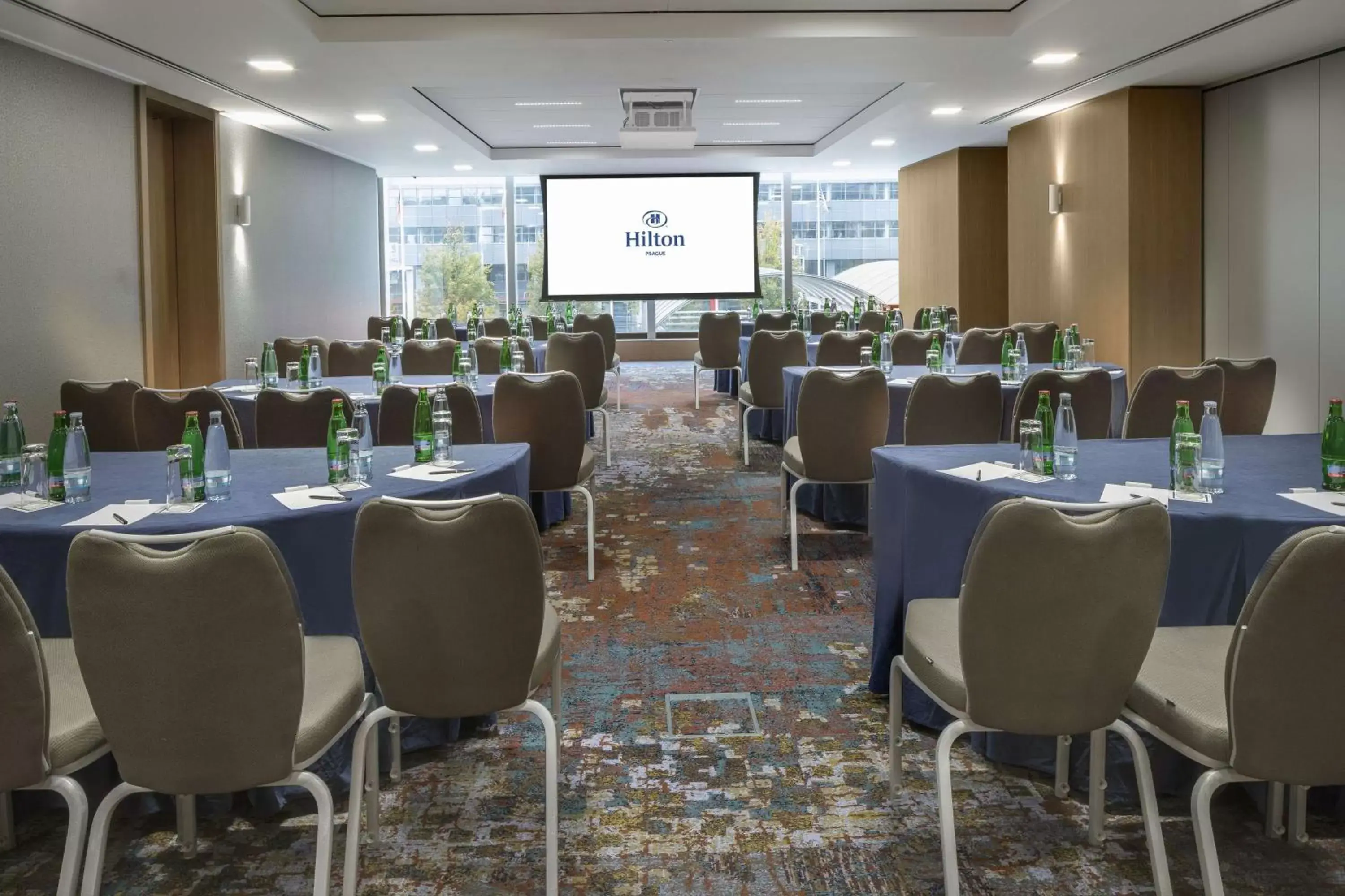 Meeting/conference room in Hilton Prague Hotel