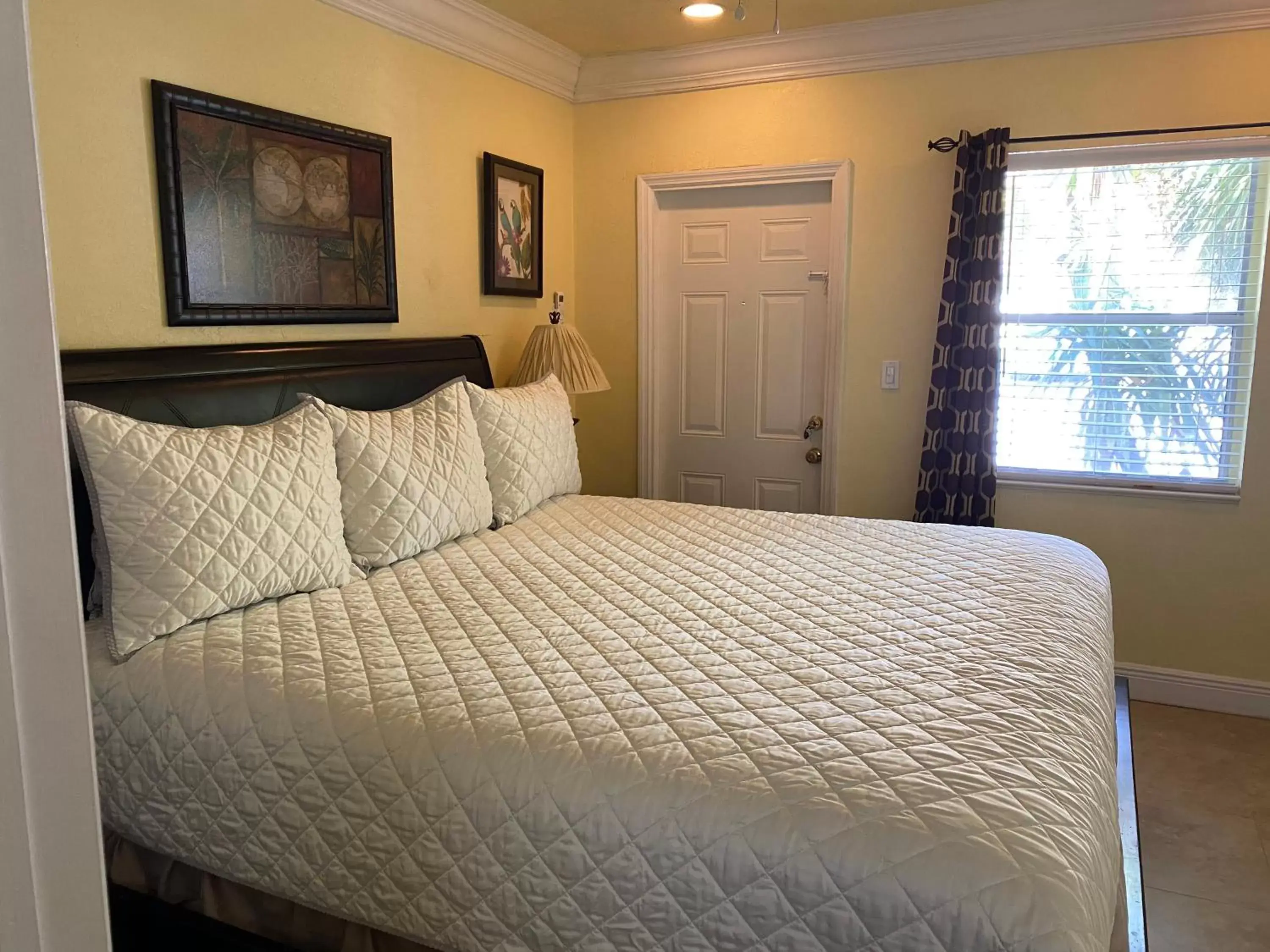 Bed in Atlantic Shores Vacation Villas