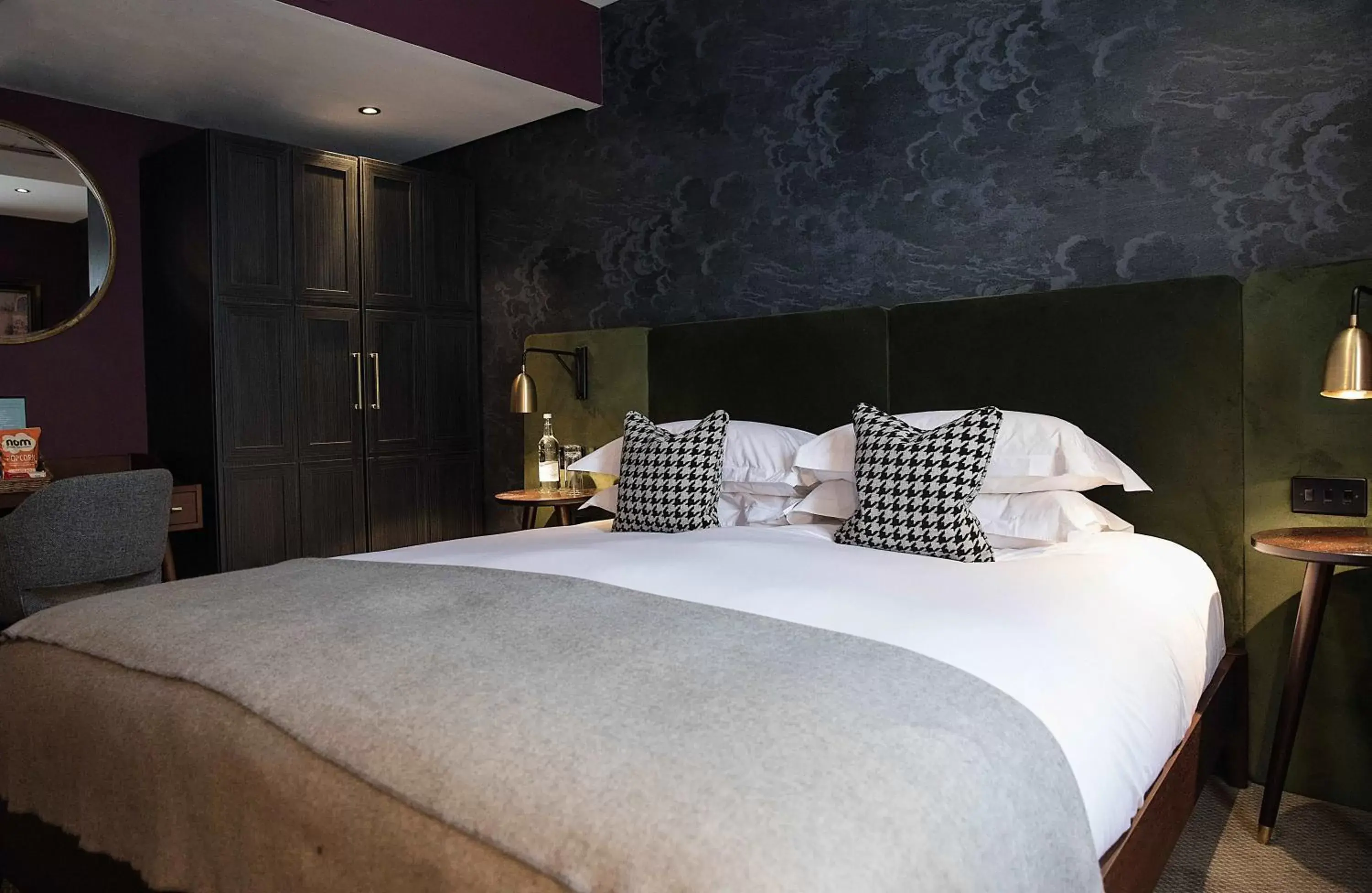 Bedroom, Bed in Hotel Du Vin Stratford