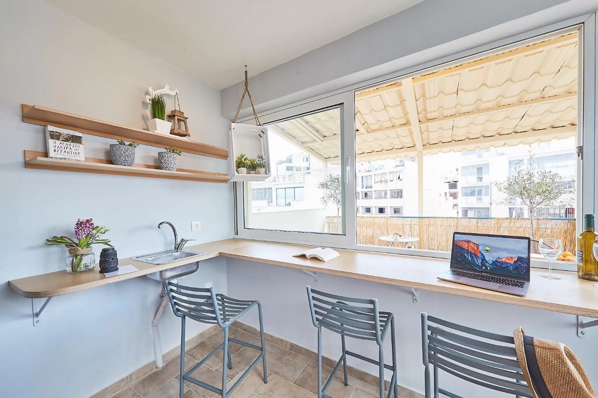 Lounge or bar, Kitchen/Kitchenette in toStay-Unique apartment hotel in Athens center!
