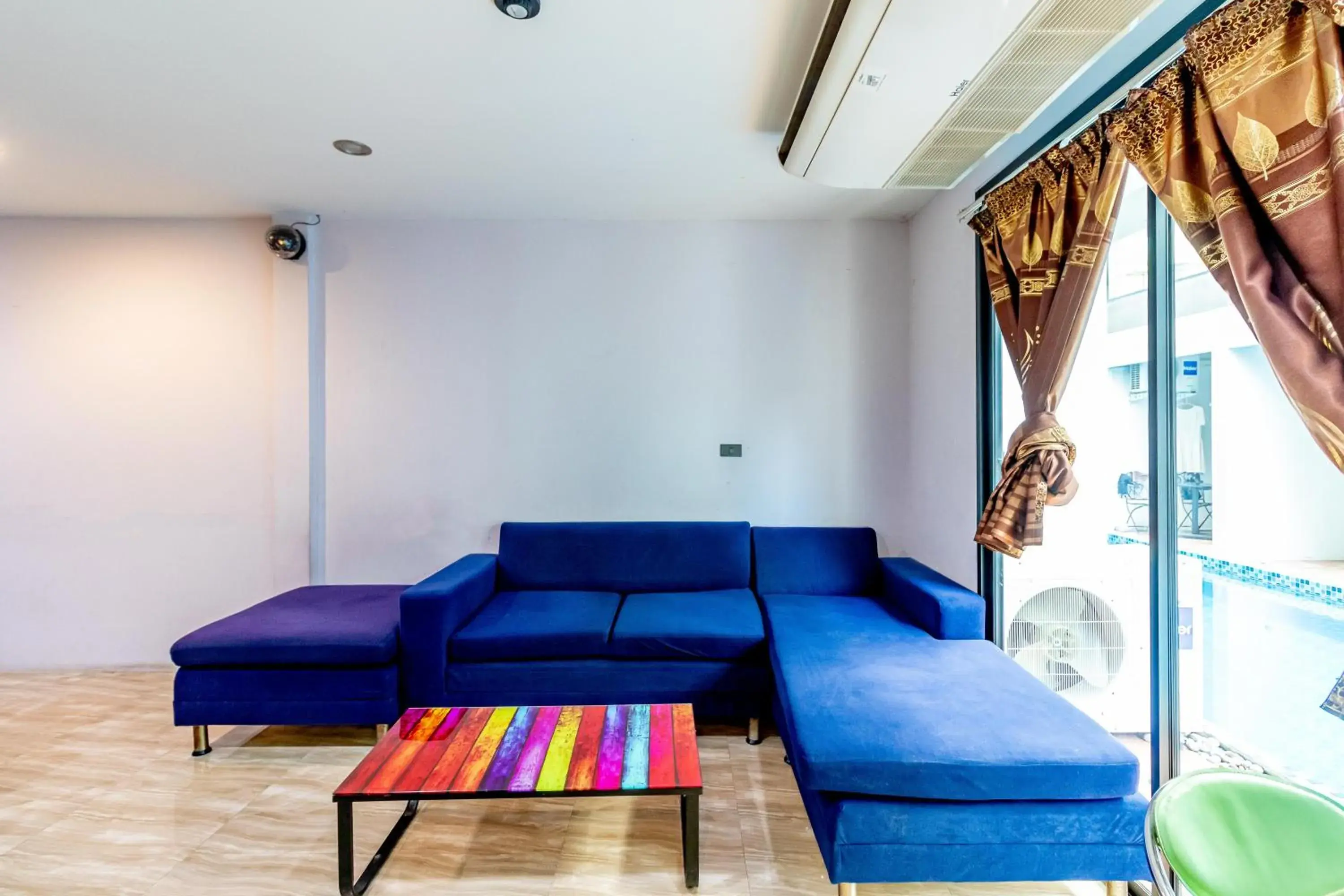 Living room in The Pool Resort Living room in The Pool Resort