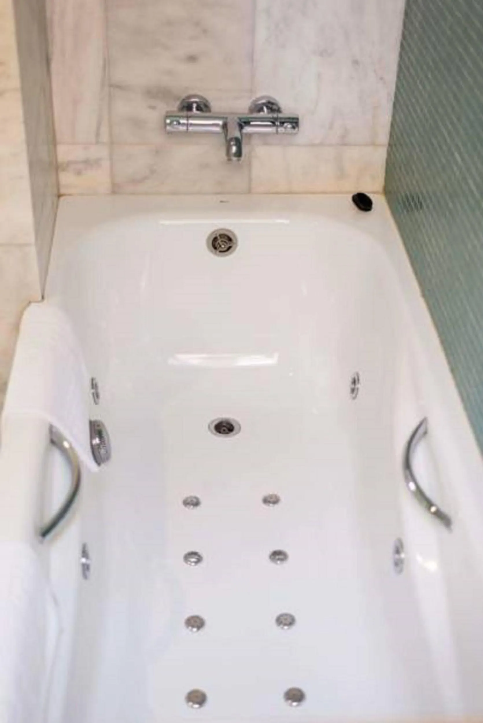 Bed in Executive Sport