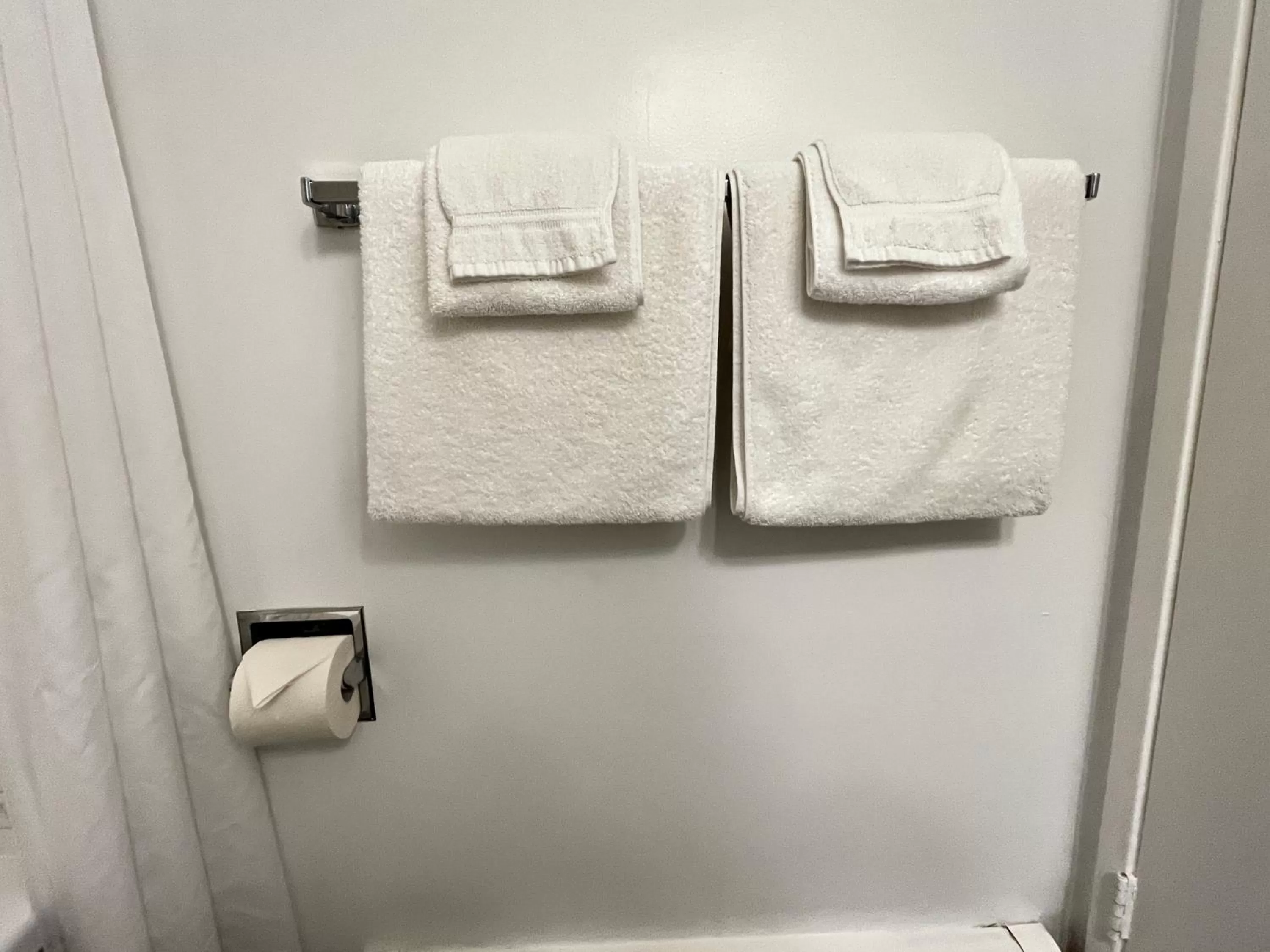 Bathroom in Anavada Inn & Suites - Prince George