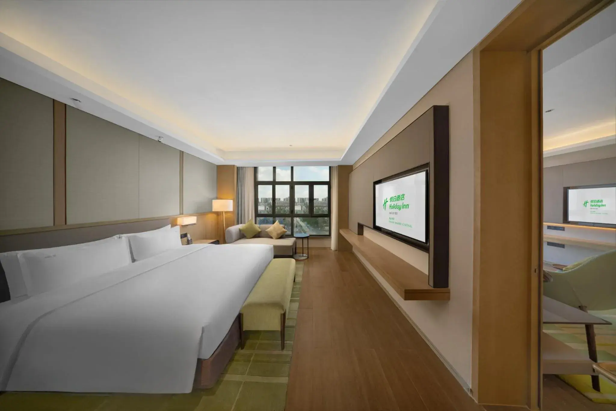 Photo of the whole room in Holiday Inn Foshan Nanhai Central, an IHG Hotel