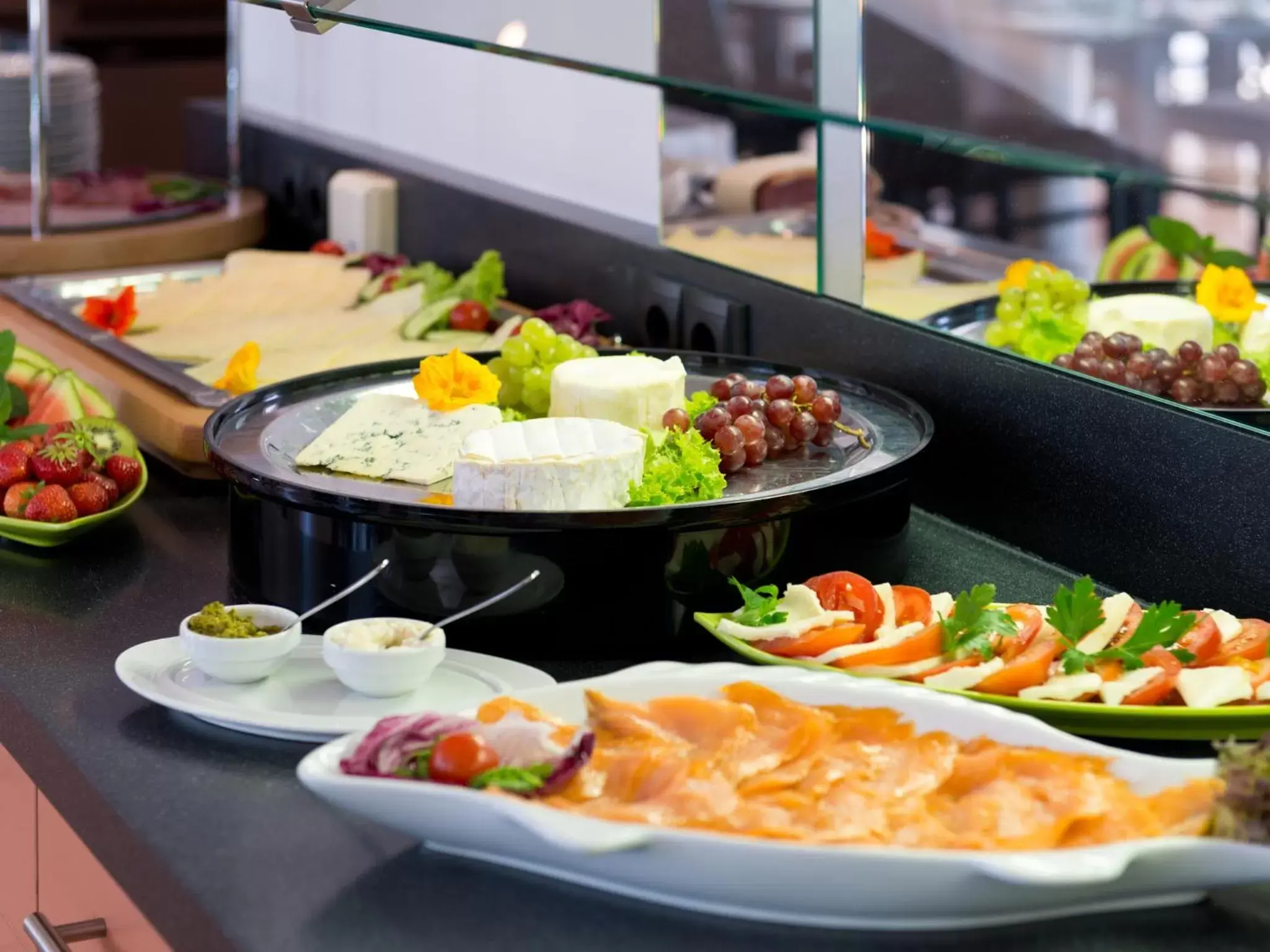 Food and drinks in BHB - Boutique Hotel Buchholz Food and drinks in BHB - Boutique Hotel Buchholz