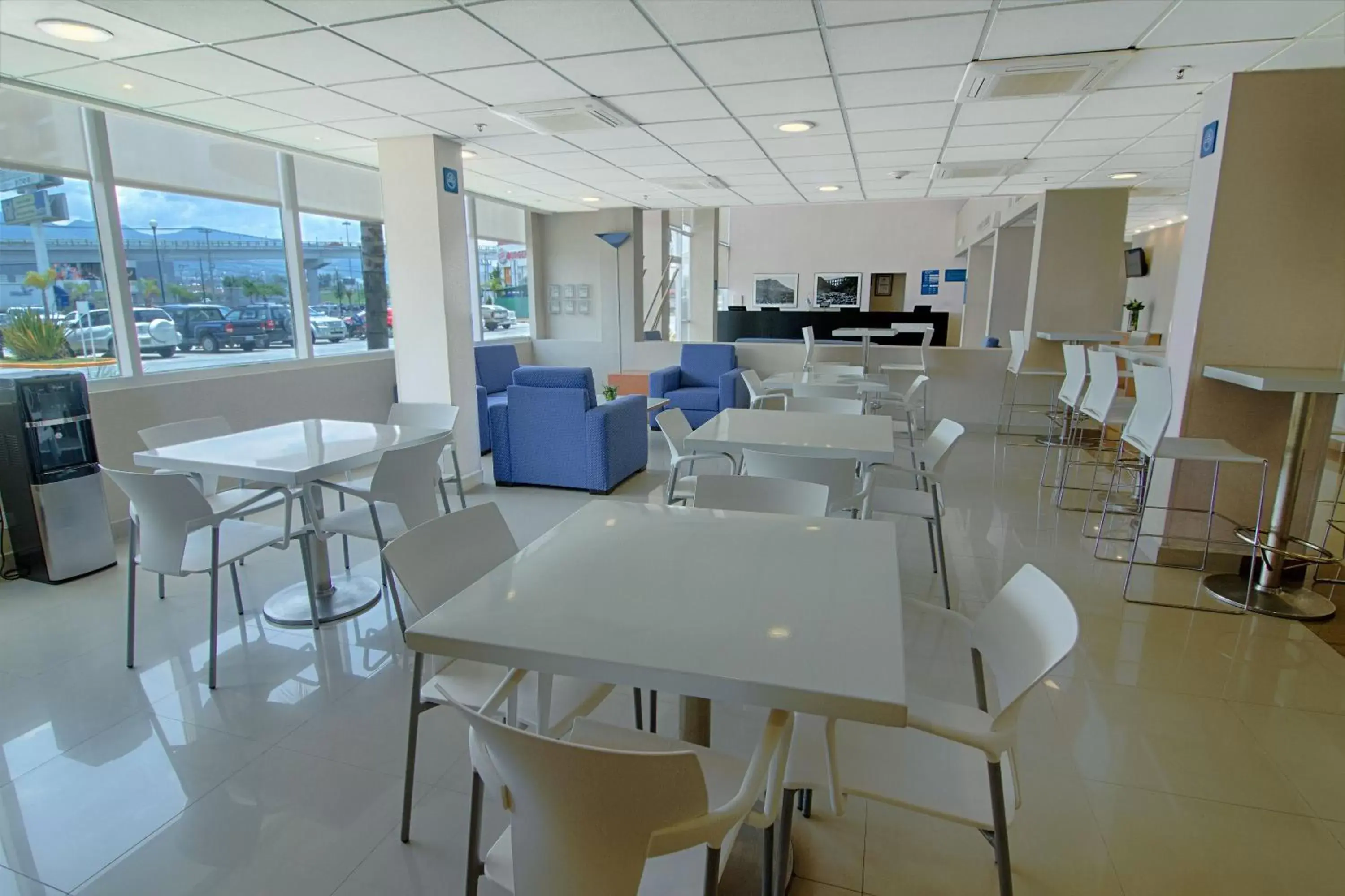 Breakfast, Restaurant/Places to Eat in City Express by Marriott Tepotzotlán