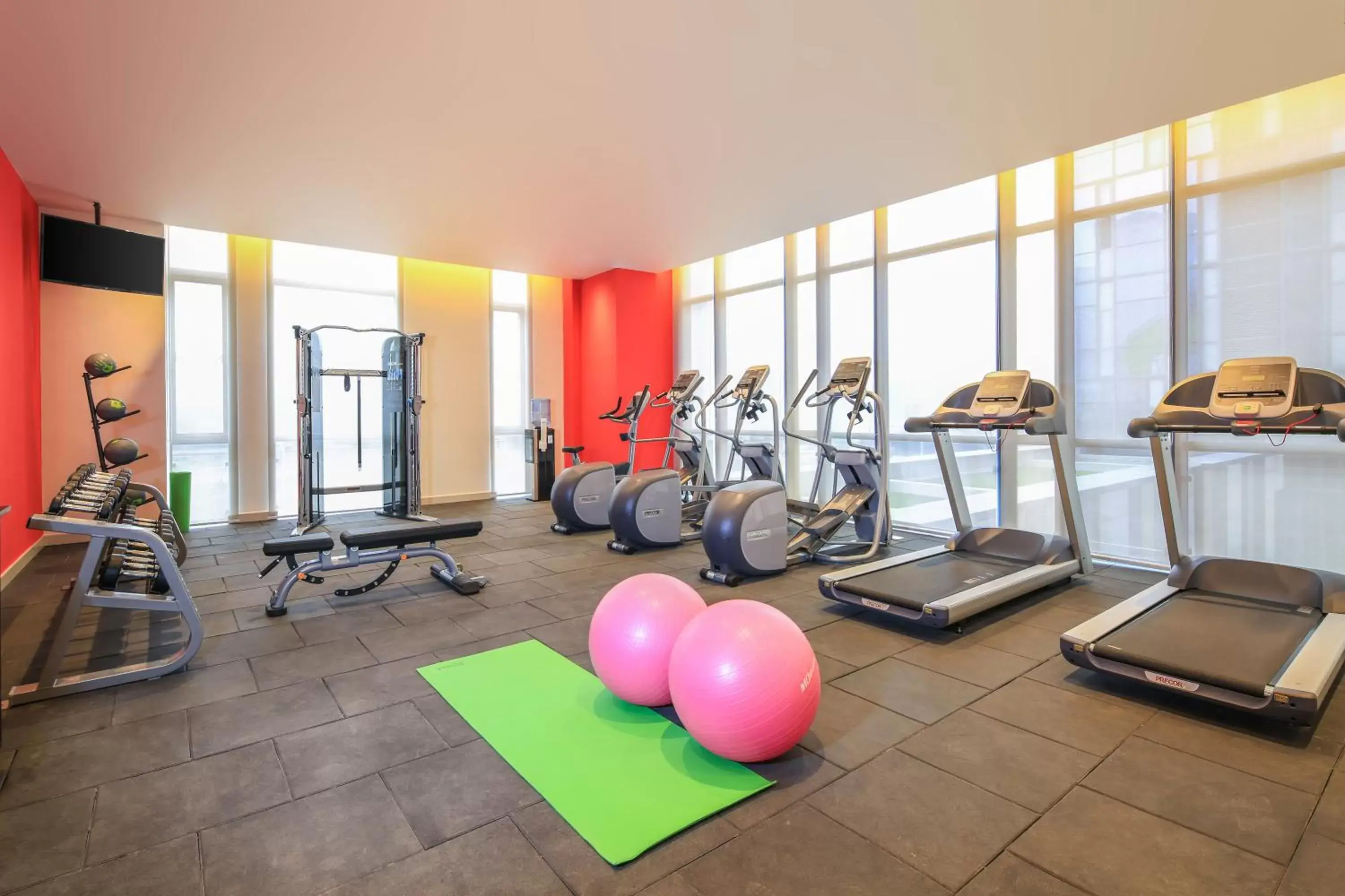 Fitness Center/Facilities in Hilton Garden Inn Ningbo