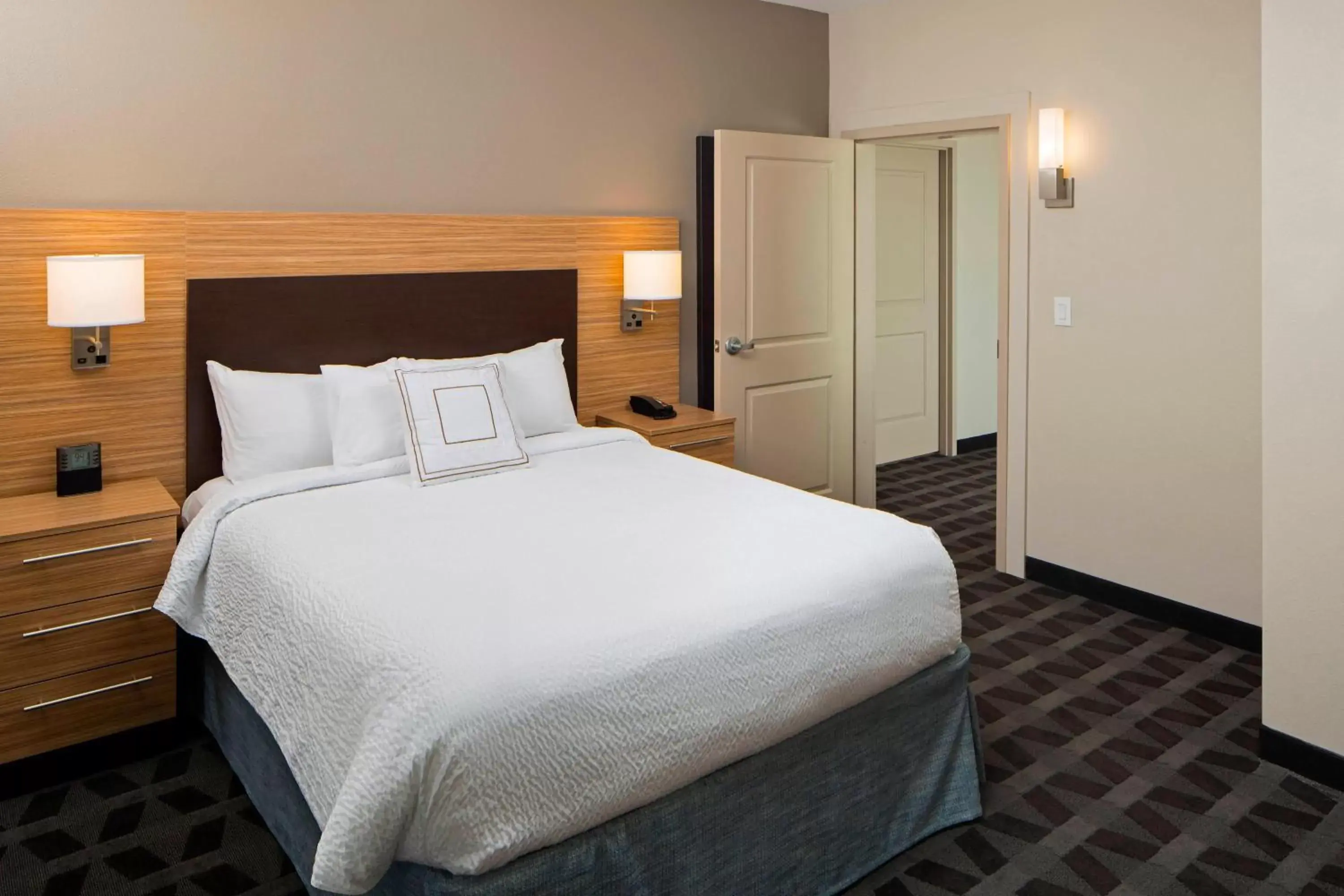 Bedroom, Bed in TownePlace Suites by Marriott Foley at OWA