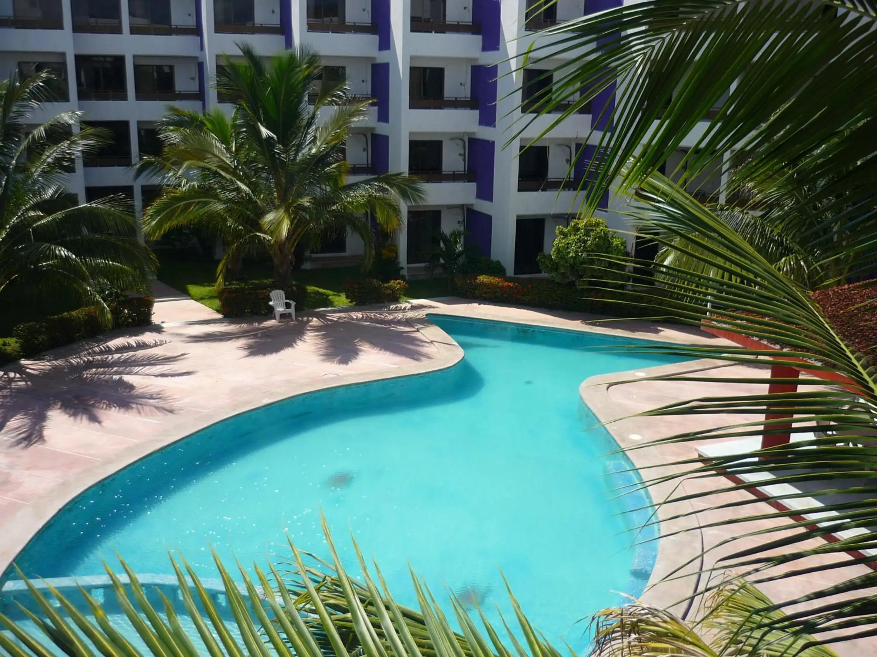 Bird's eye view, Swimming Pool in Hotel Debliz