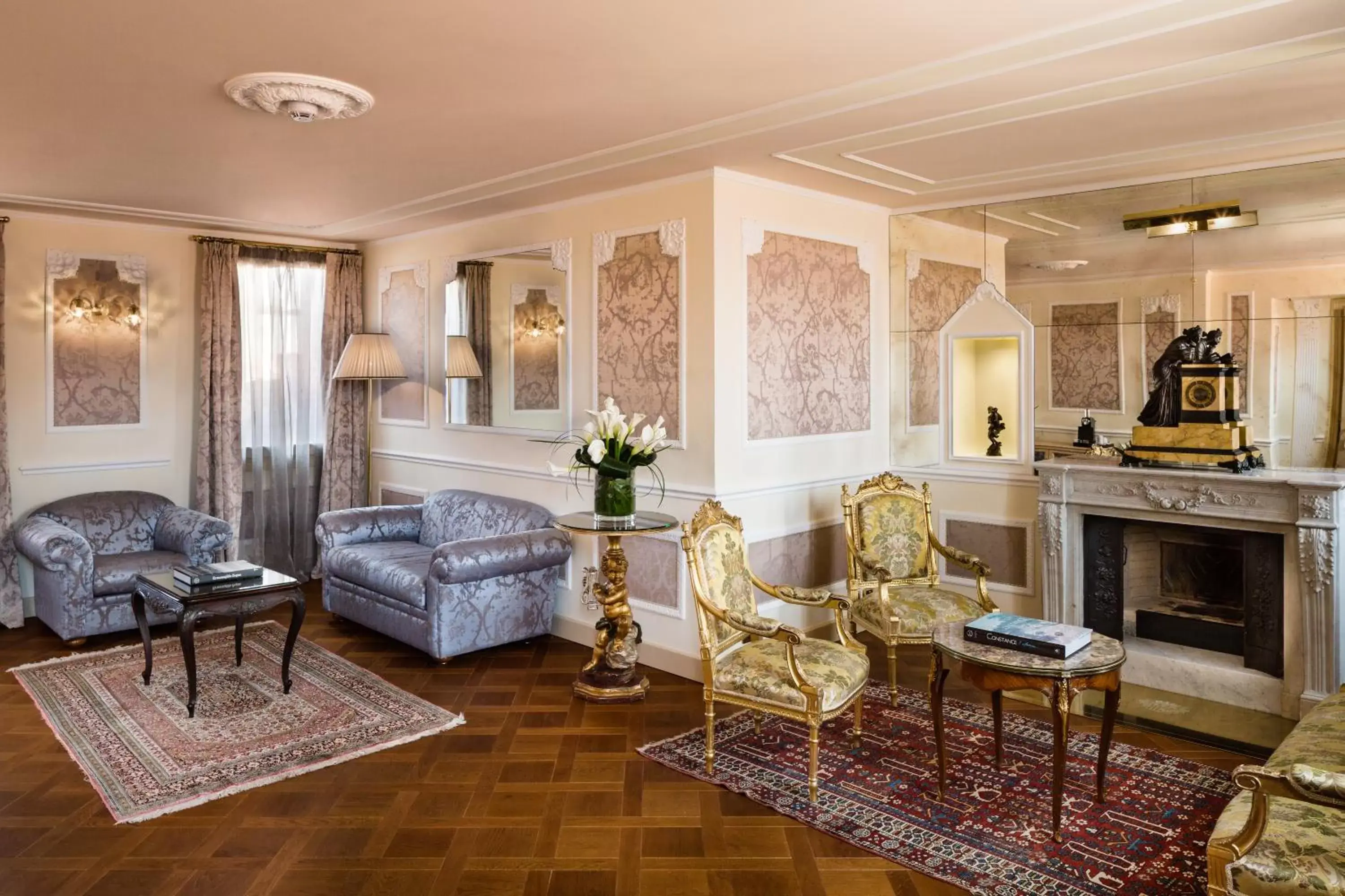 Living room, Seating Area in Baglioni Hotel Luna - The Leading Hotels of the World