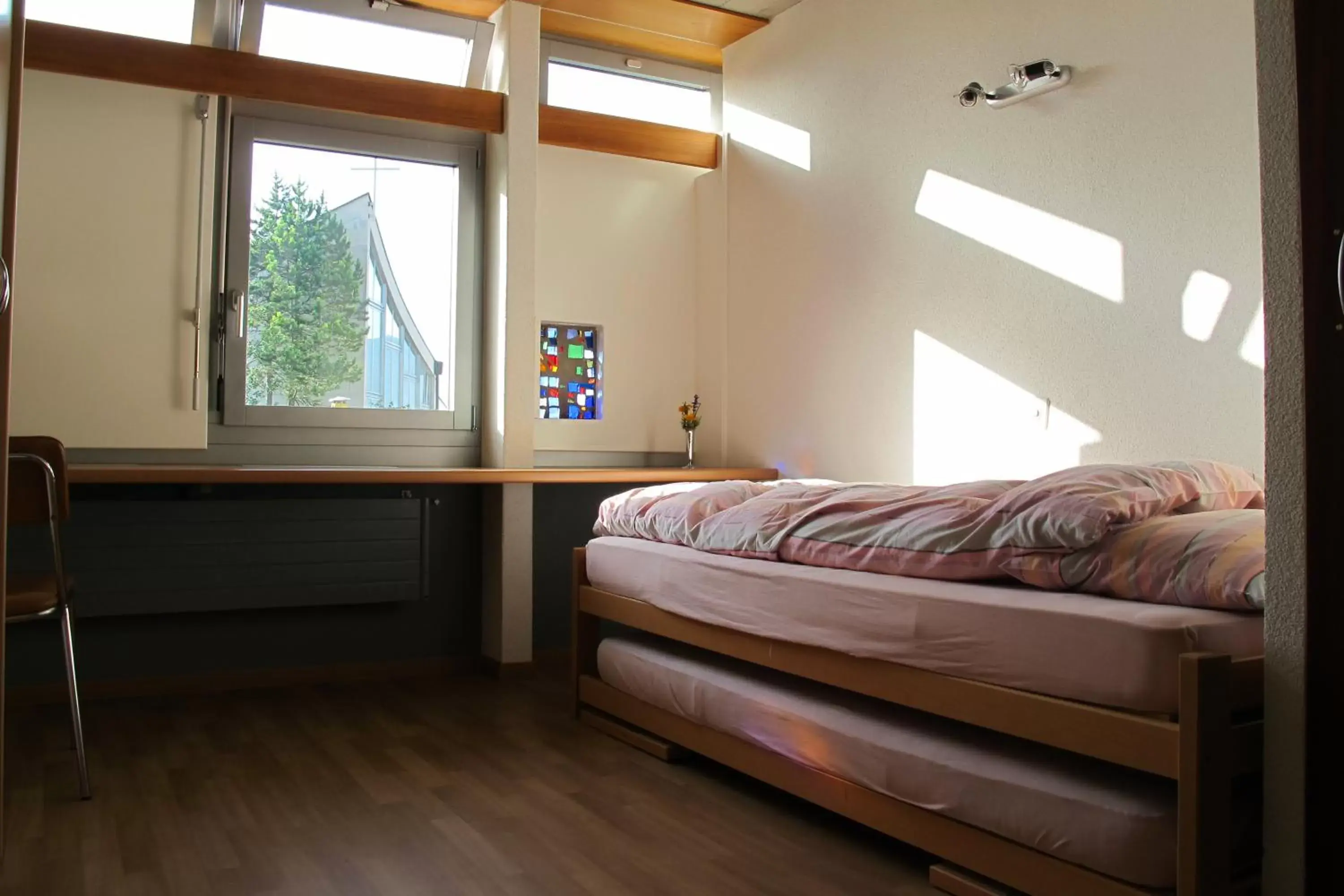 Bedroom, Bed in Hôtel Centre Saint-François