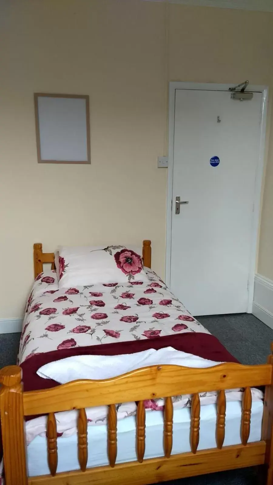 Bed in Lennard House