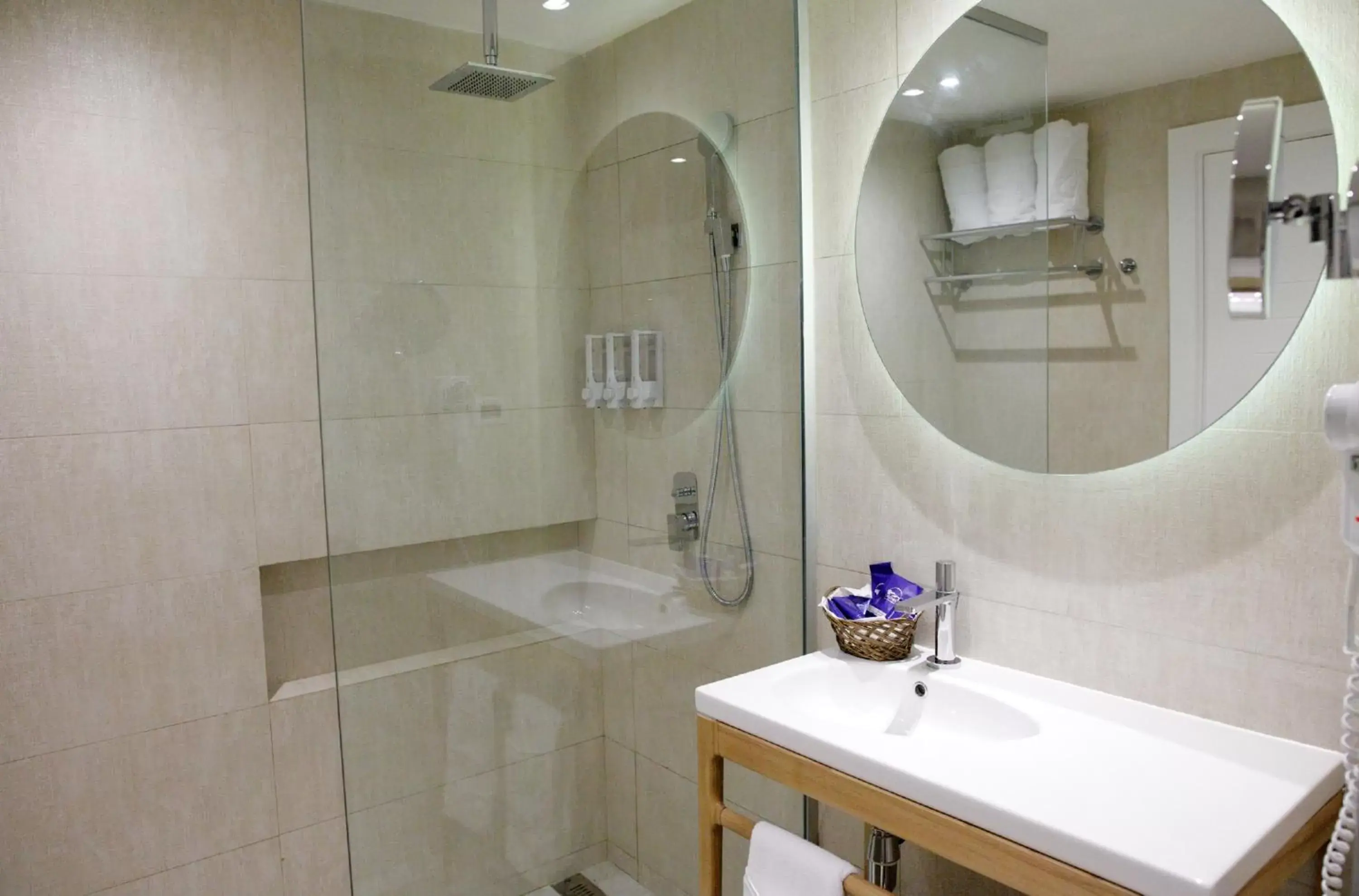 Bathroom in Grand Sirenis Punta Cana Resort & Aquagames - All Inclusive