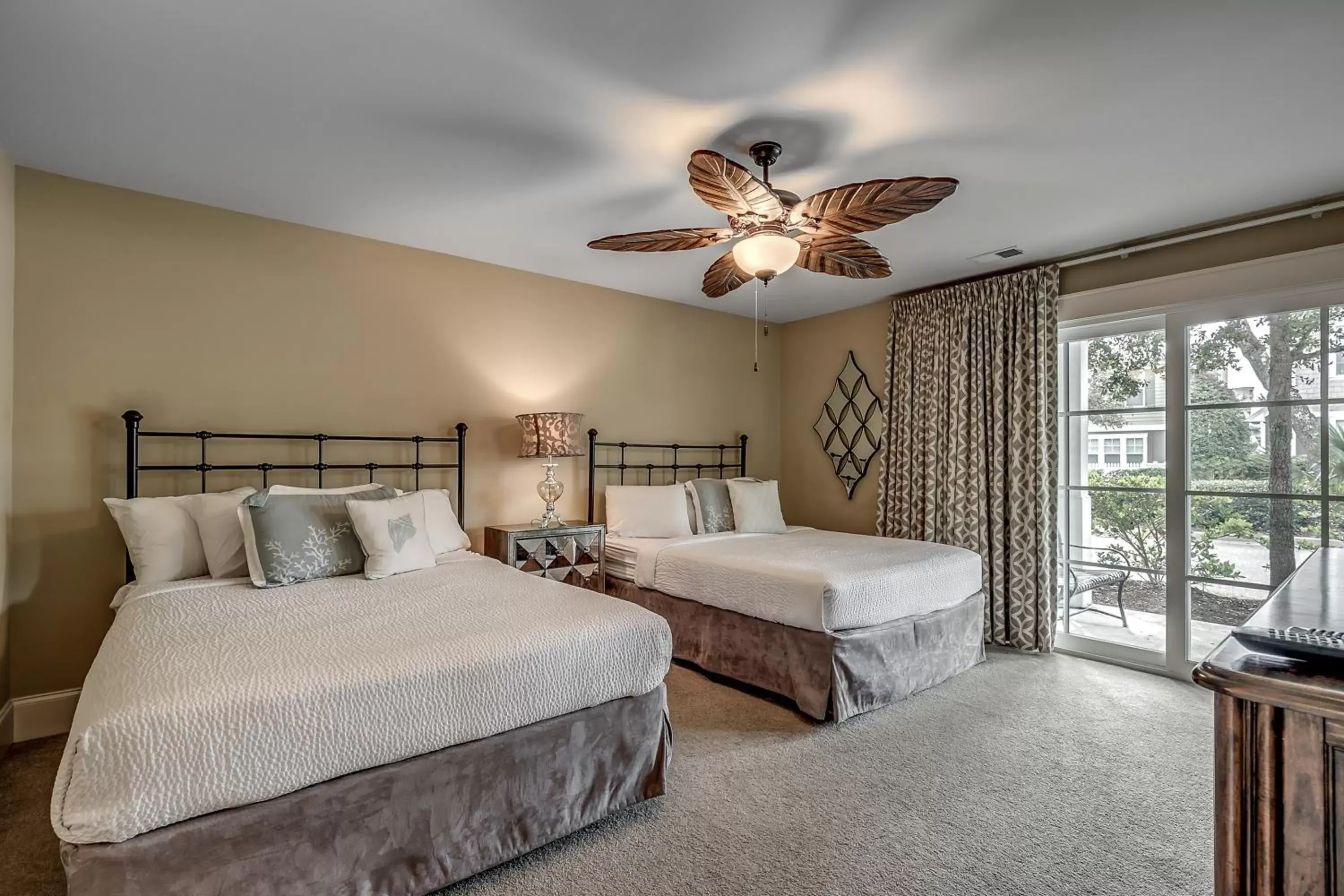 Bed in North Beach Resort & Villas