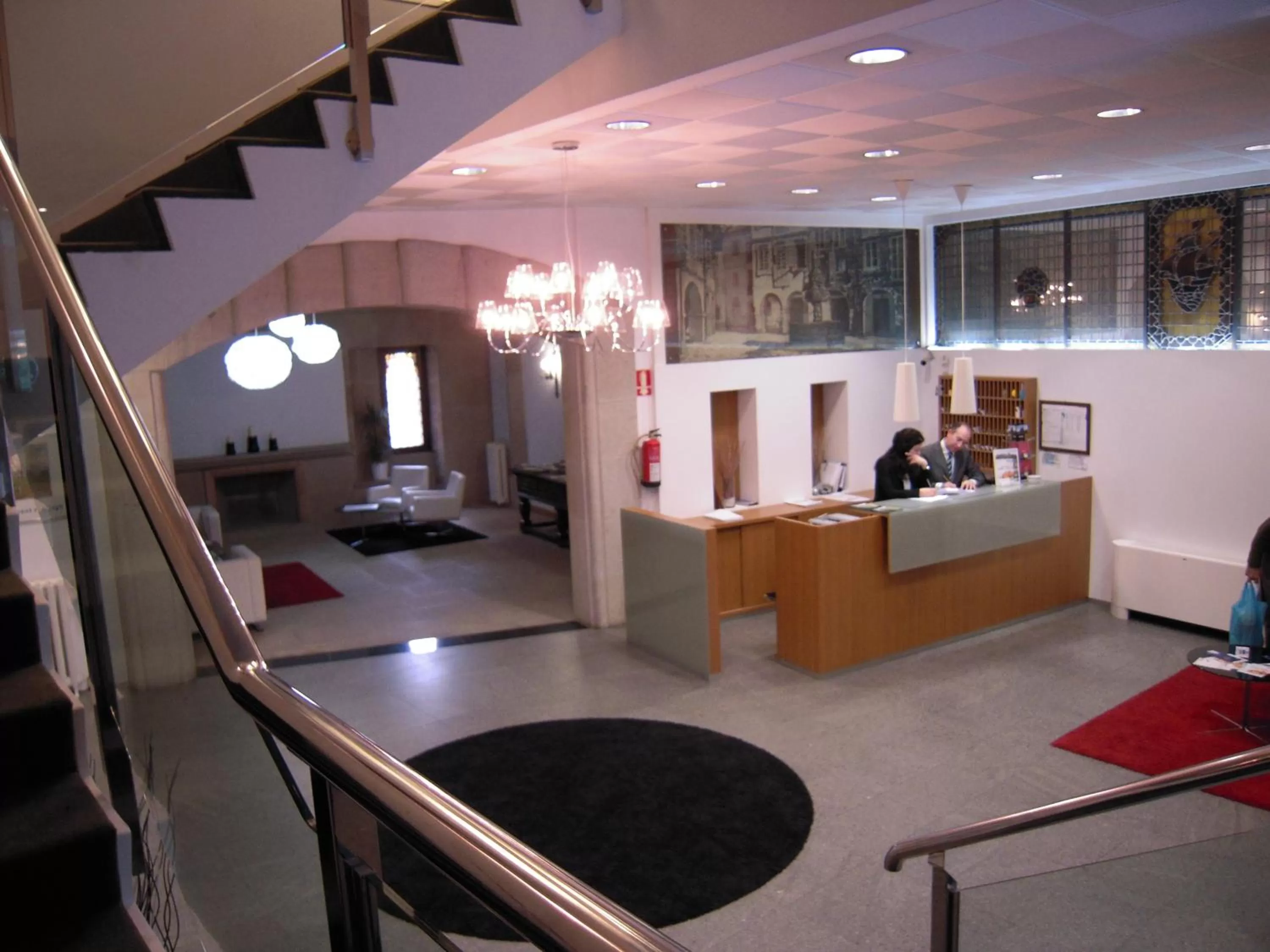 Staff in Hotel Mendez Nuñez