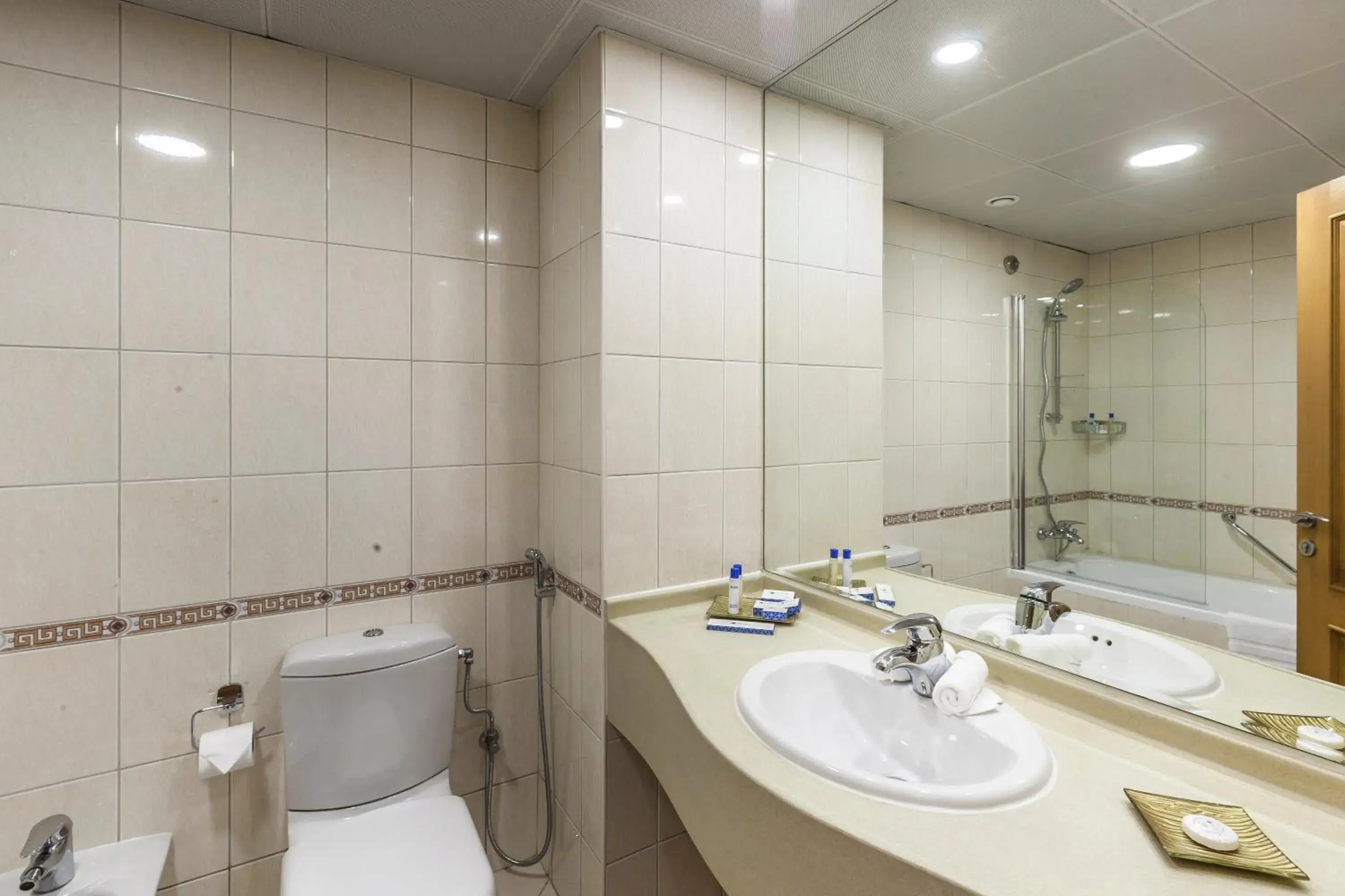 Toilet, Bathroom in Roda Al Murooj Residences