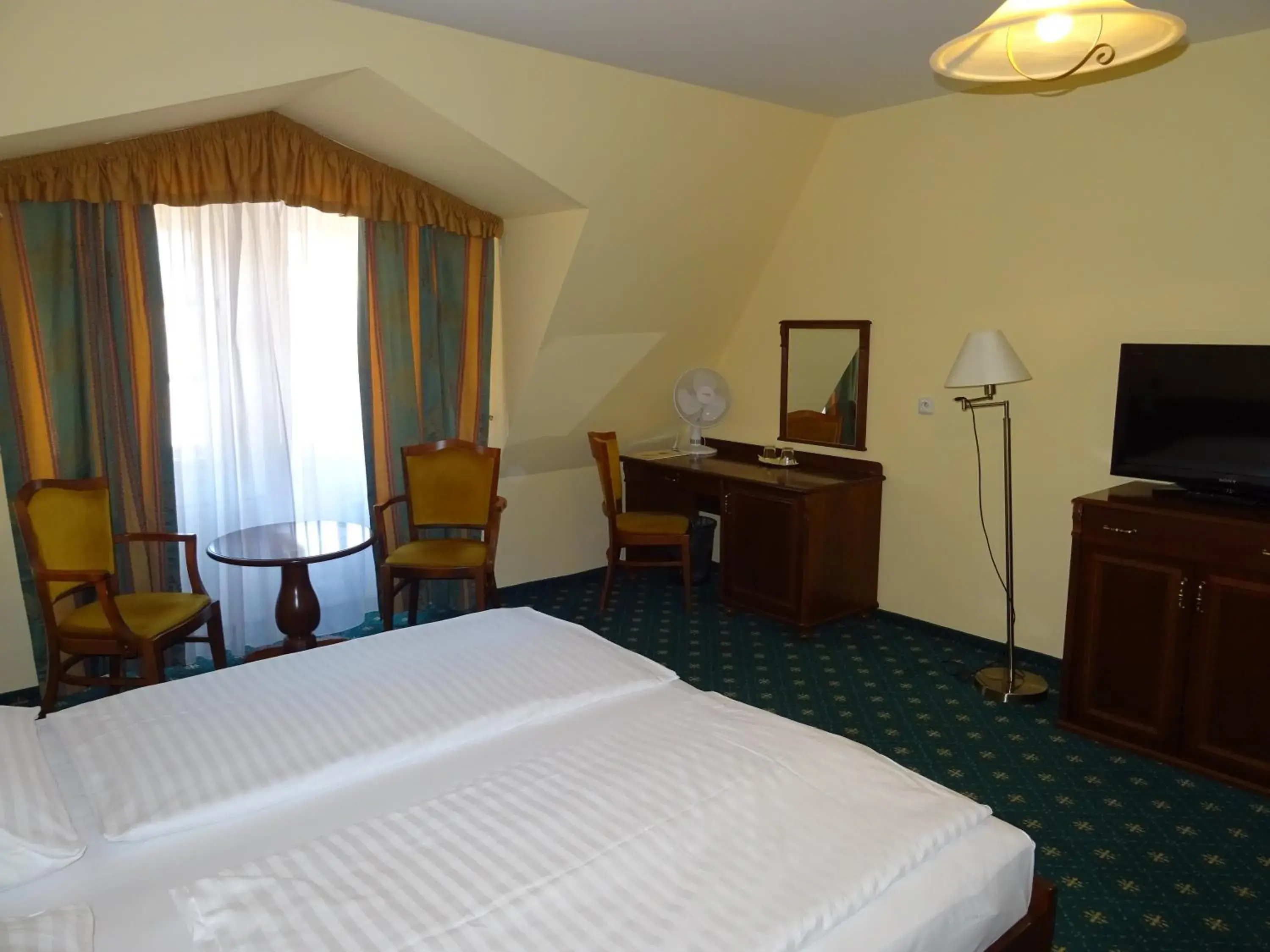 Photo of the whole room, Bed in Hotel Certovka