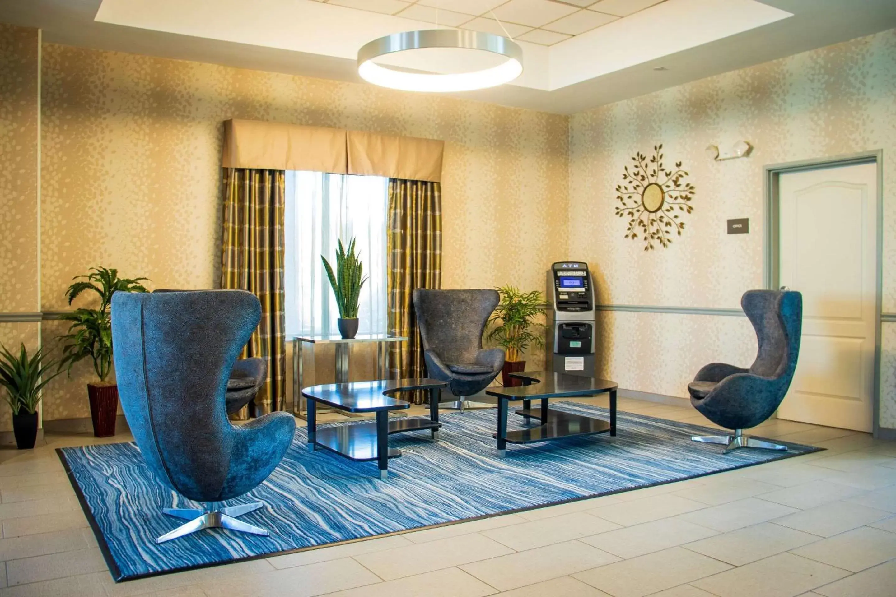Lobby or reception in Comfort Inn & Suites Plainville-Foxboro
