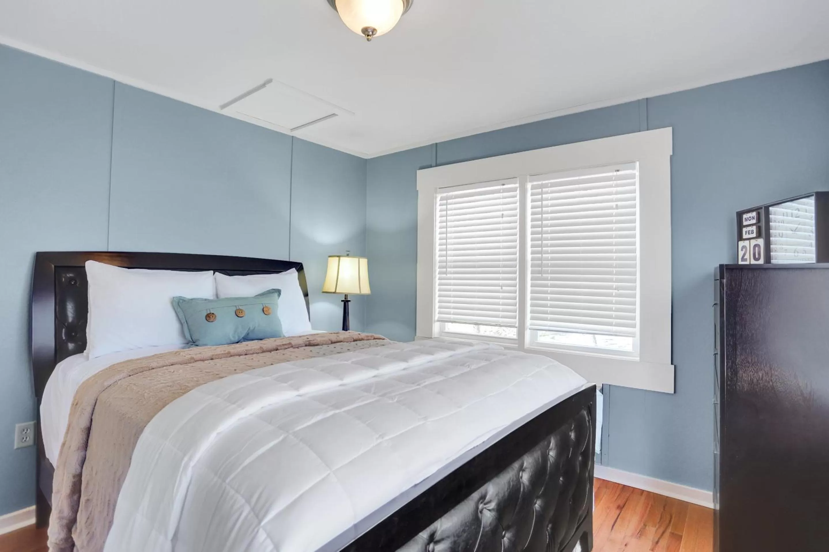 Bed in Allenberry Resort