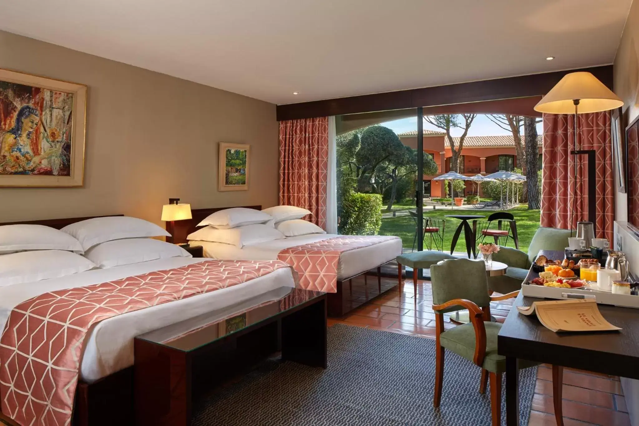 Executive Family Room in Villa Duflot Hôtel & Spa Perpignan Executive Family Room in Villa Duflot Hôtel & Spa Perpignan