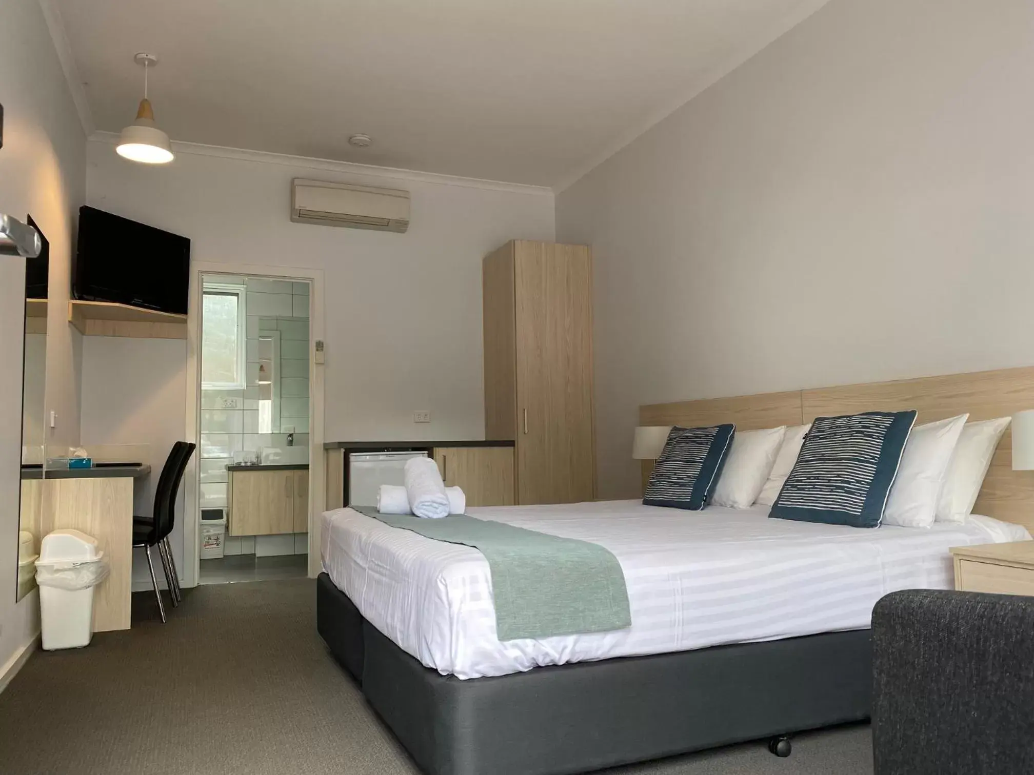 Bed in Kaloha Holiday Resort Phillip Island