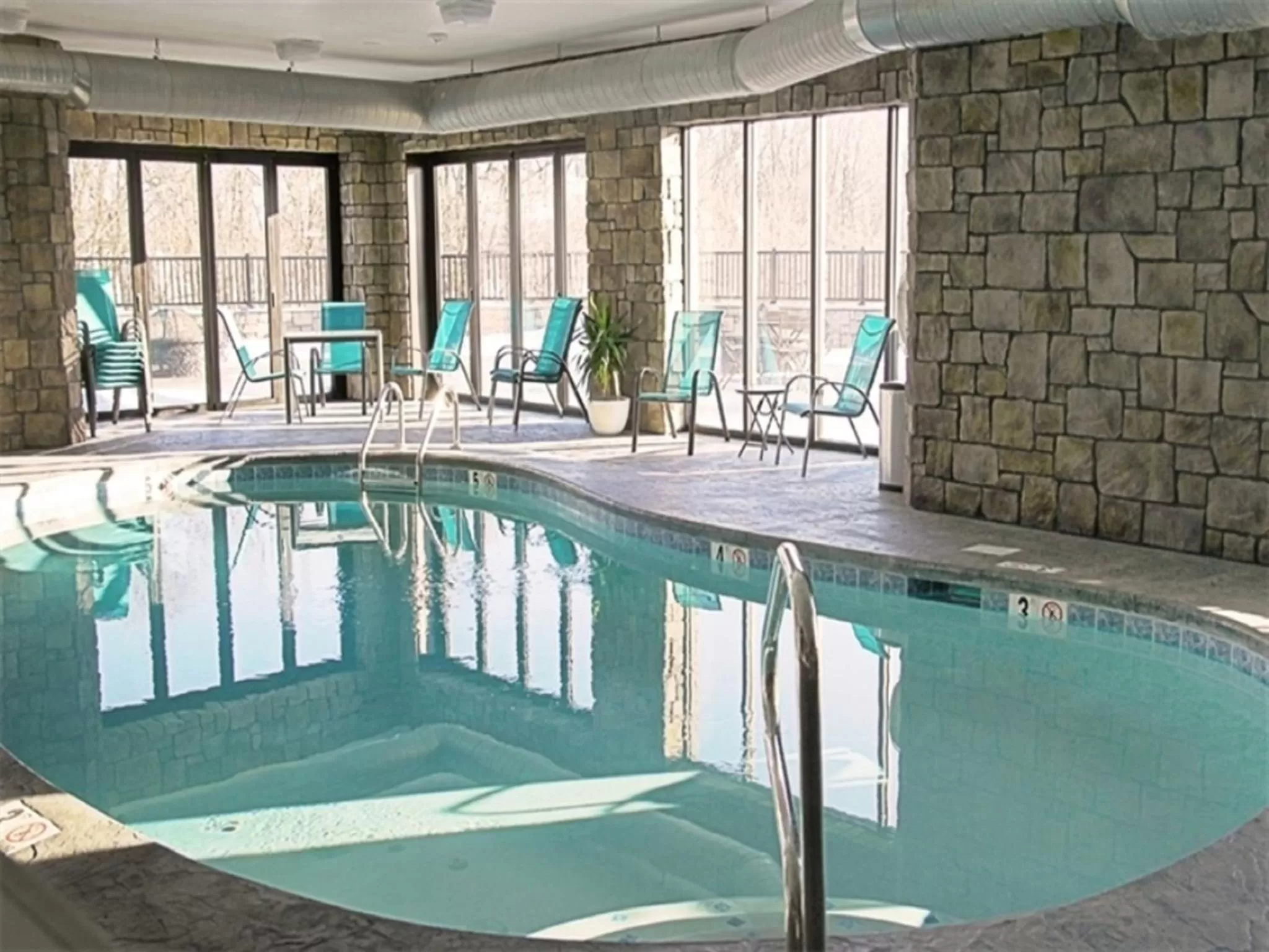 Swimming pool in The Wallhouse Hotel, an Ascend Collection Hotel