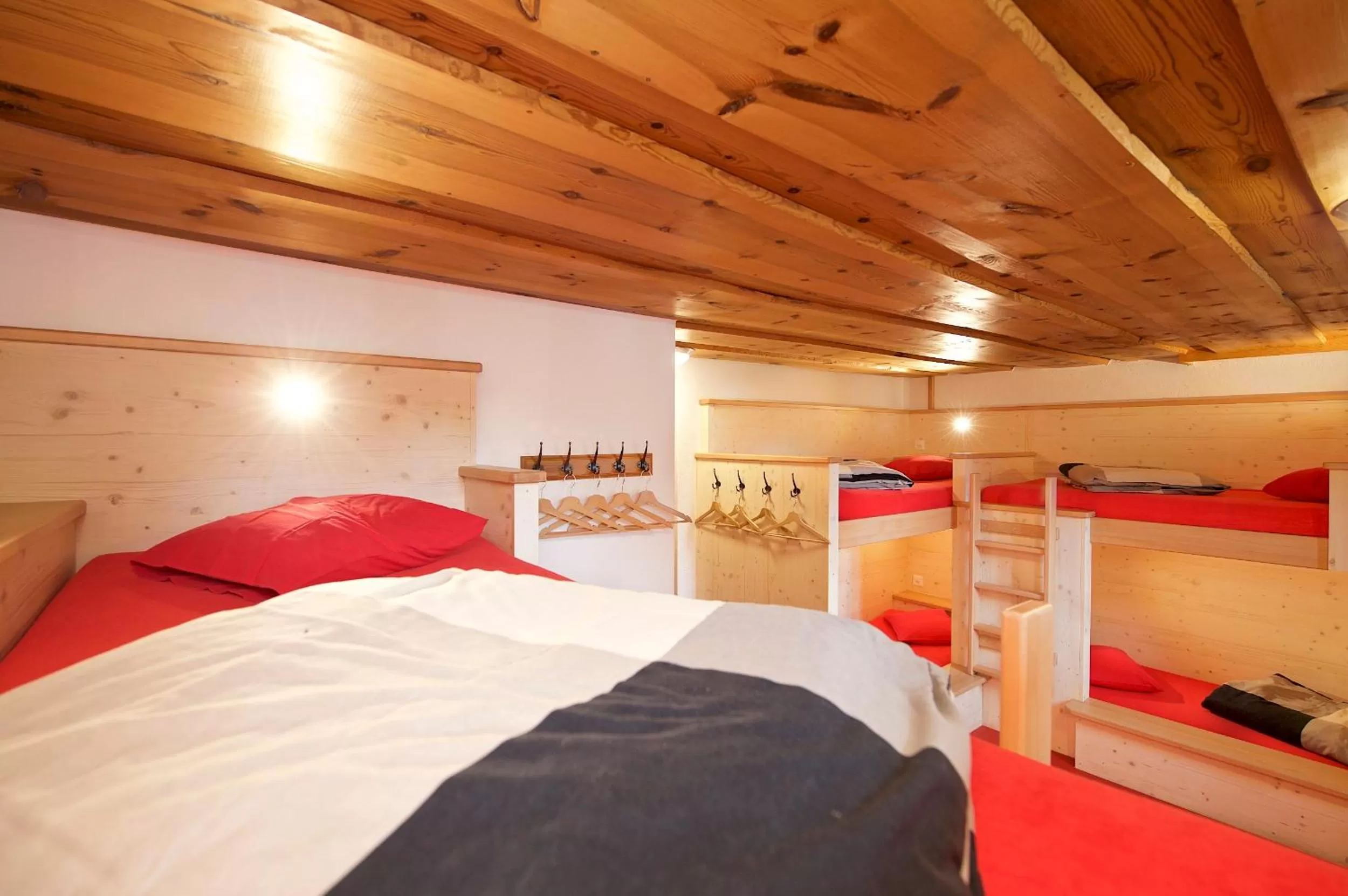 Bed in Hotel Bahnhof