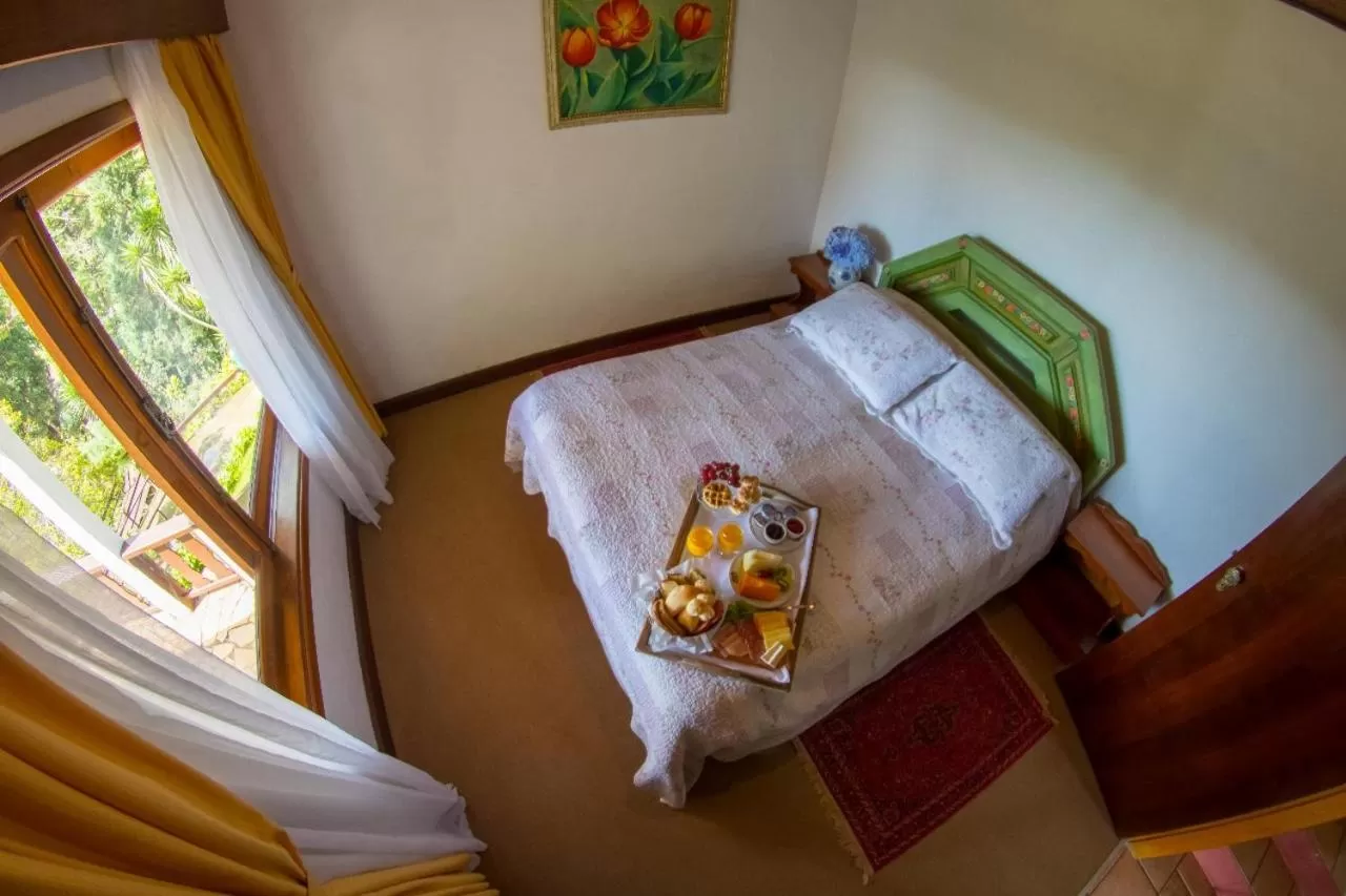 Bed in Hotel Meissner Hof