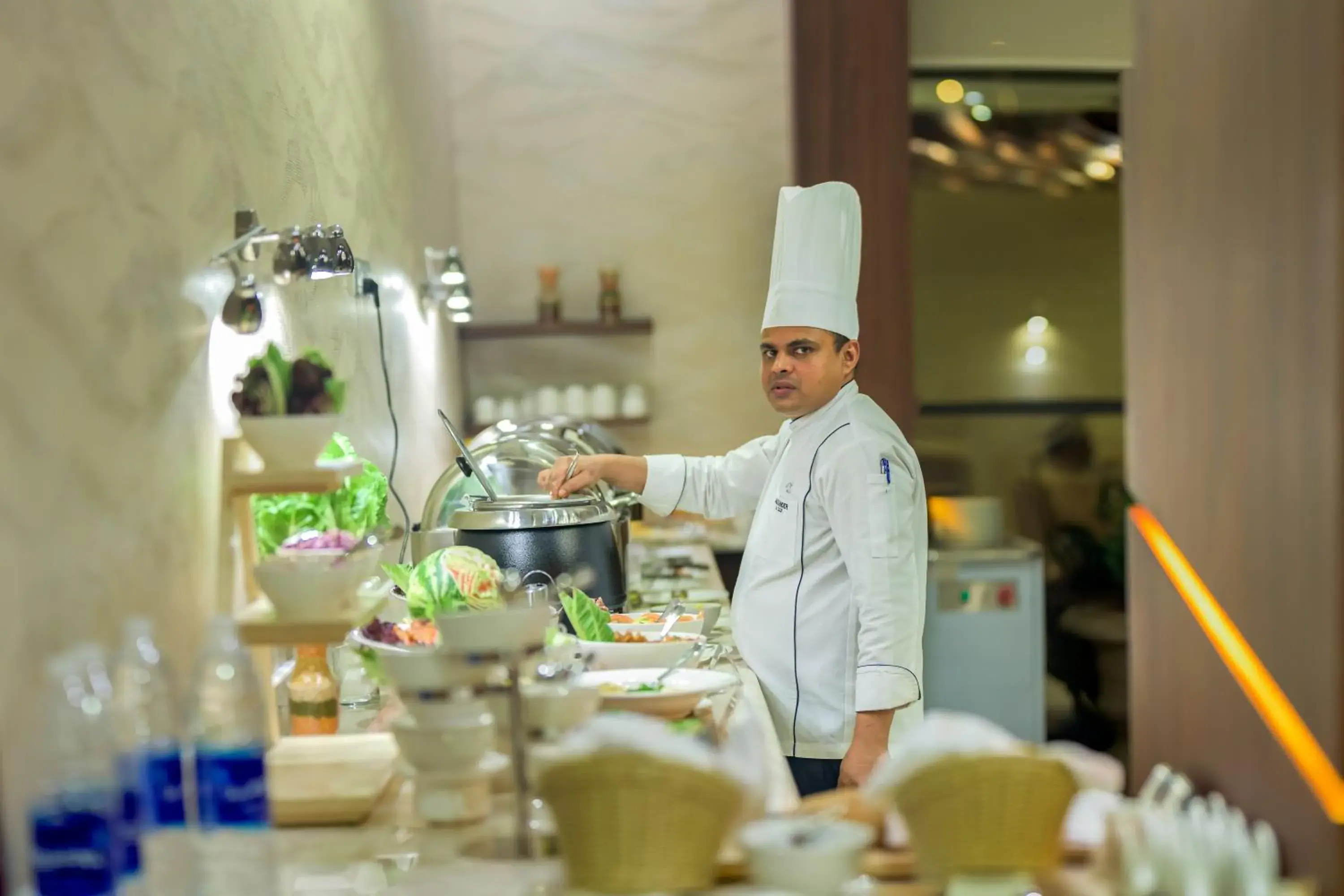 Restaurant/Places to Eat in Muscat Gate Hotel